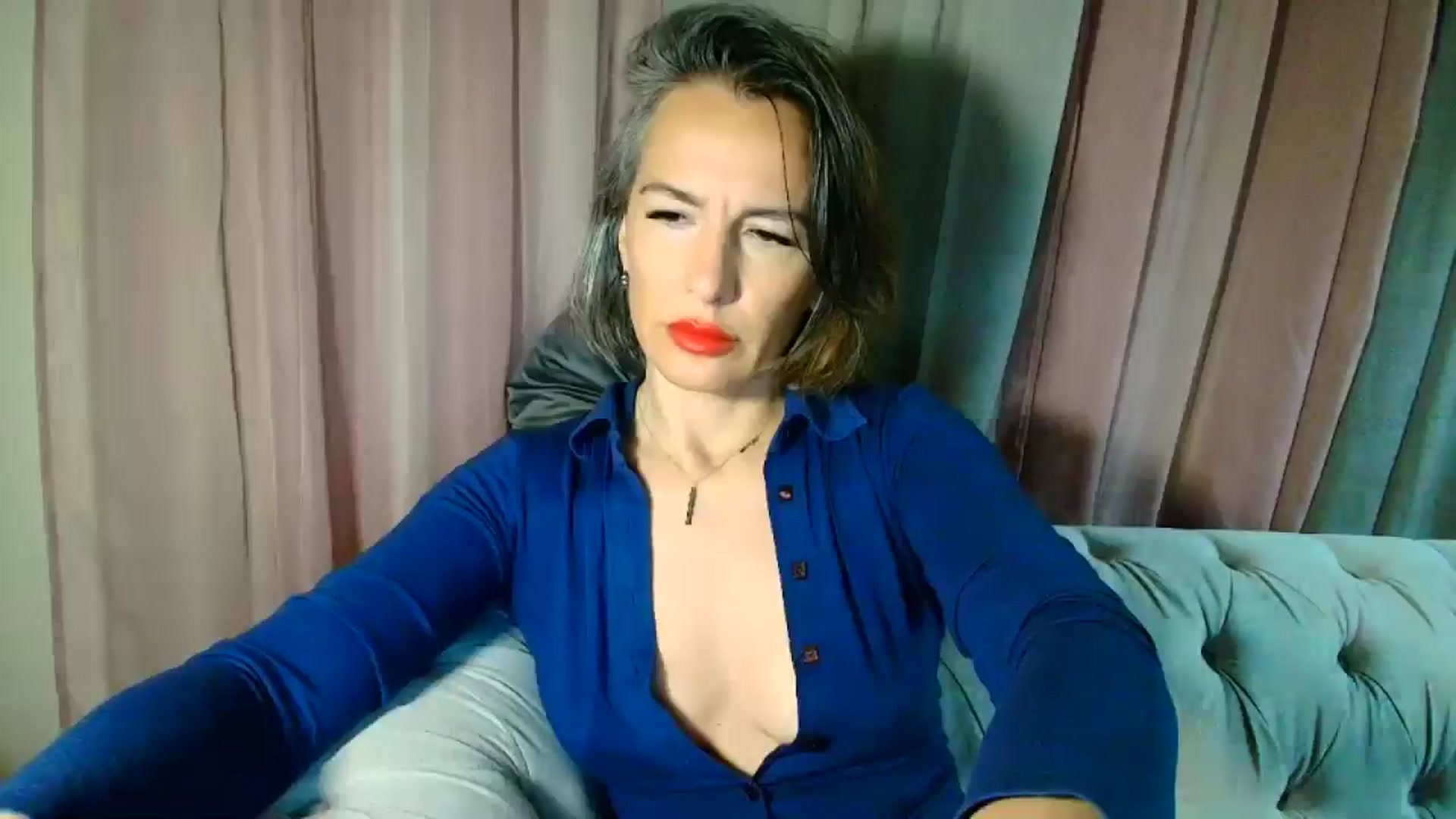 Gallery image thumbnail from Aarte_miss's myfreecams stream on, 03/28/2025, 24:01 image 4 of 20