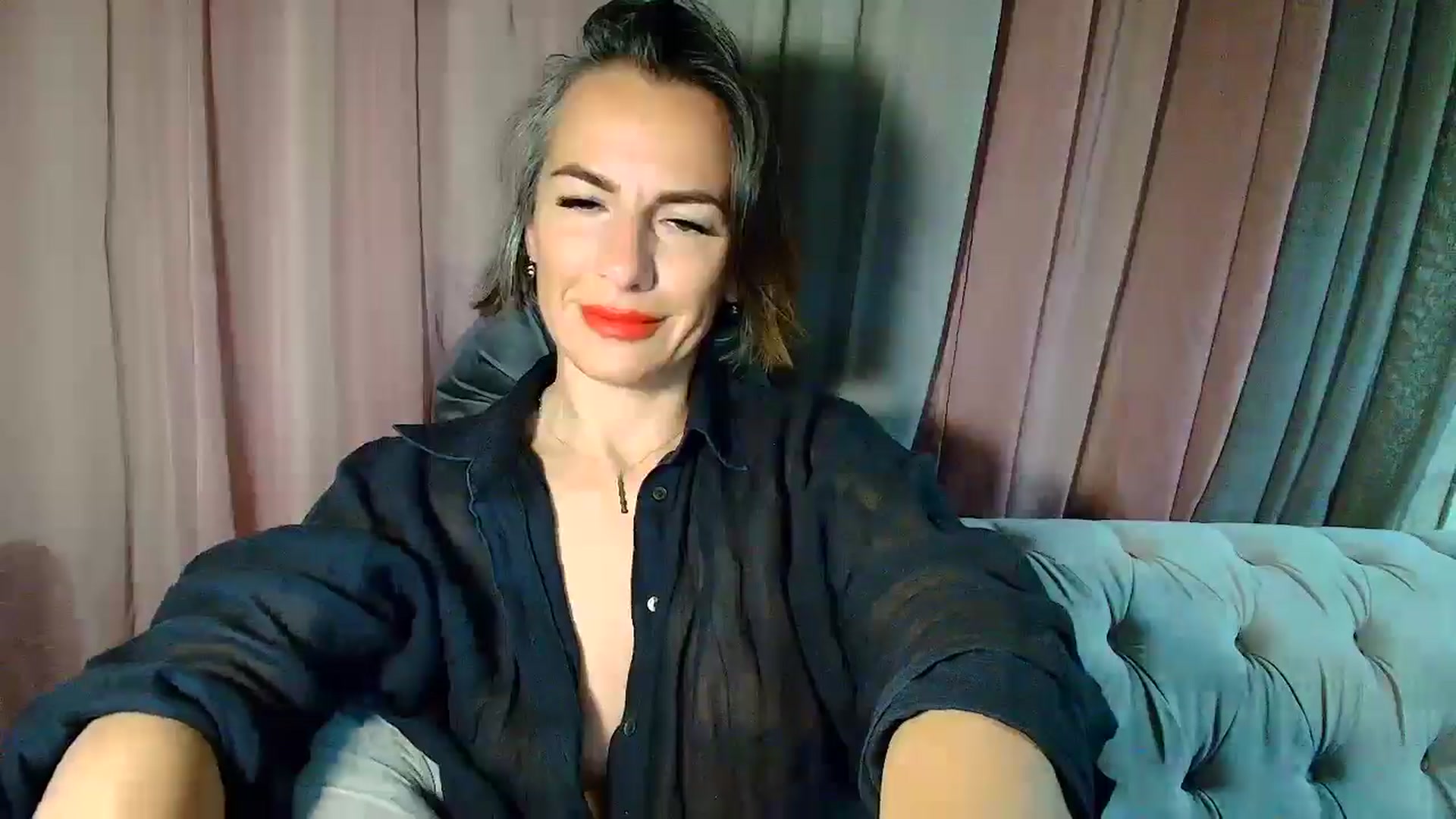 Gallery image thumbnail from Aarte_miss's myfreecams stream on, 04/04/2025, 24:01 image 19 of 20