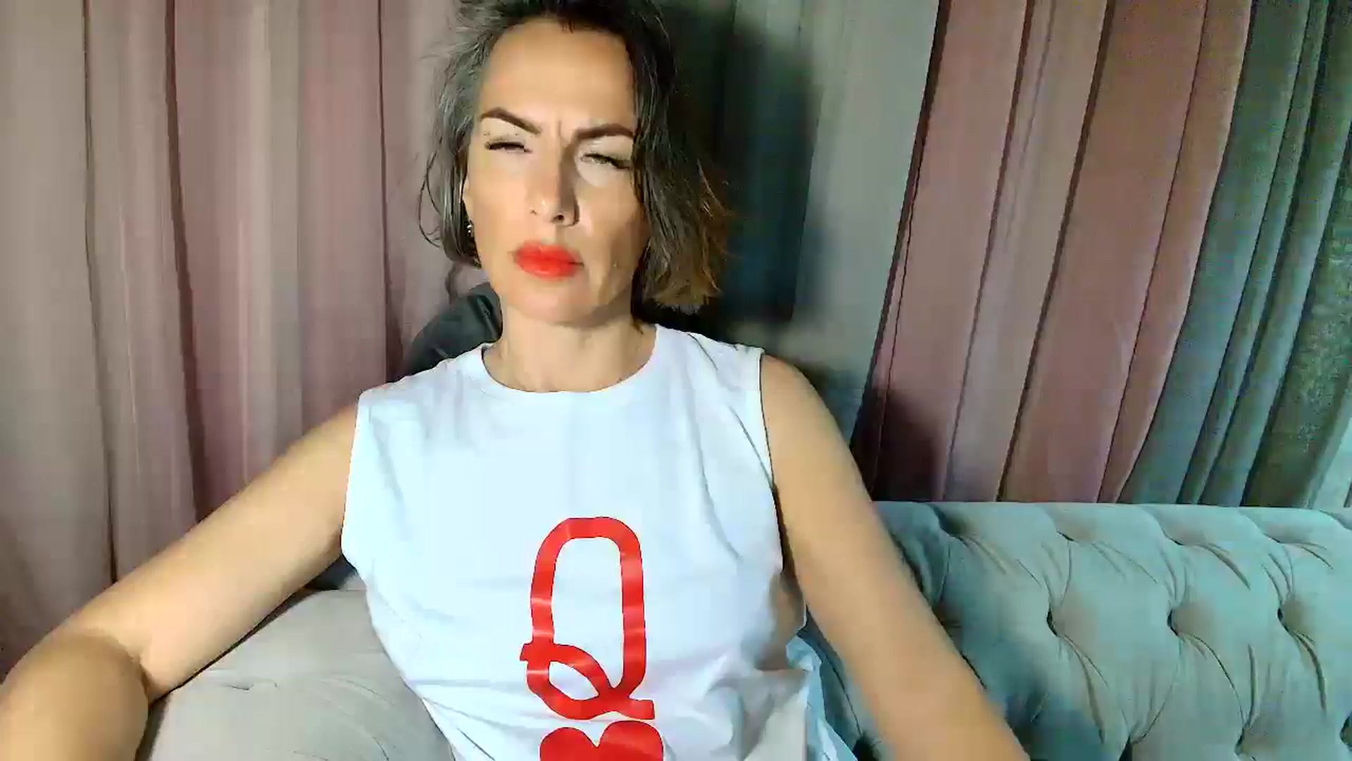 Gallery image thumbnail from Aarte_miss's myfreecams stream on, 04/05/2025, 21:43 image 16 of 20