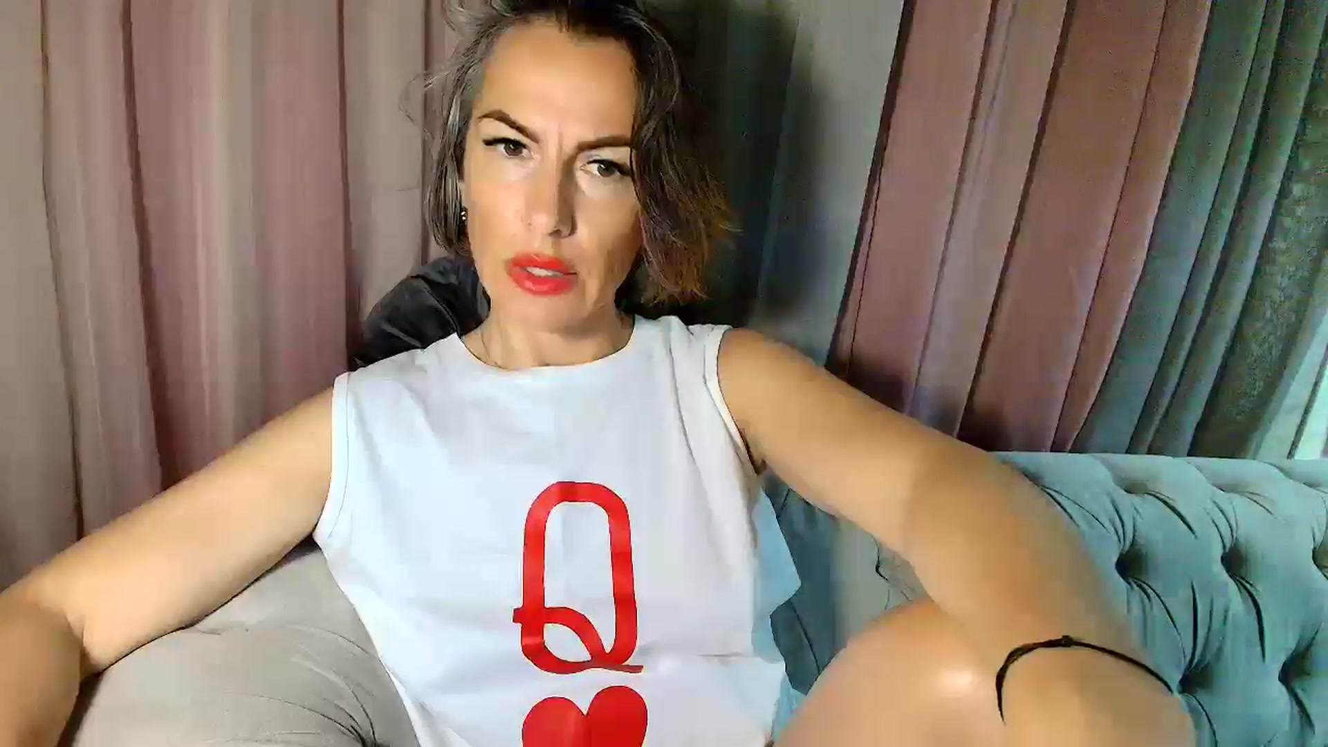 Gallery image thumbnail from Aarte_miss's myfreecams stream on, 04/06/2025, 04:11 image 10 of 20