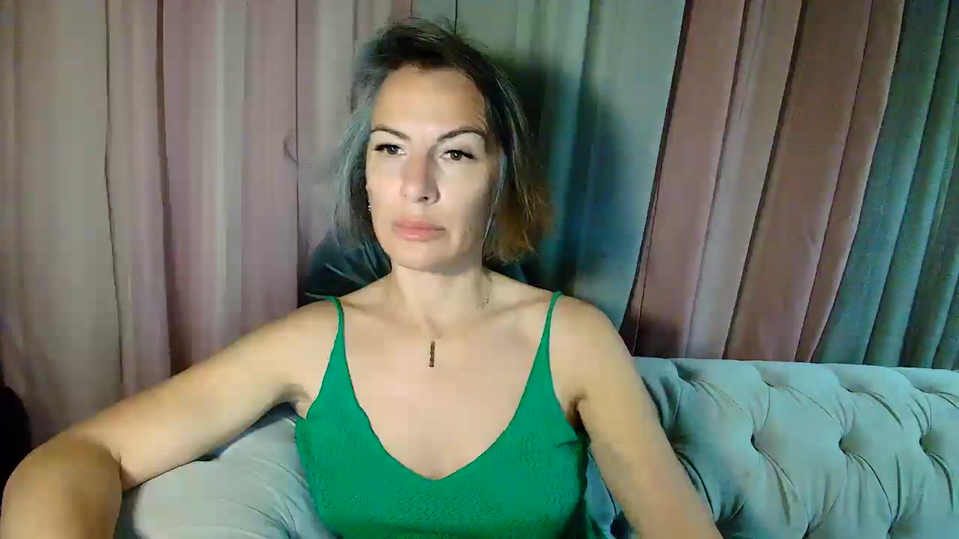 Gallery image thumbnail from Aarte_miss's myfreecams stream on, 05/04/2025, 01:35 image 2 of 20