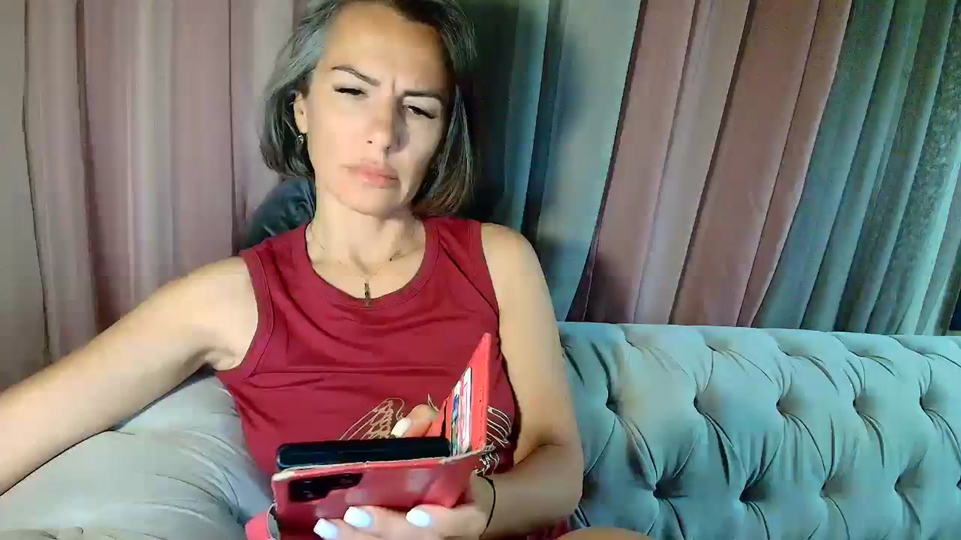 Gallery image thumbnail from Aarte_miss's myfreecams stream on, 05/14/2025, 24:02 image 9 of 20