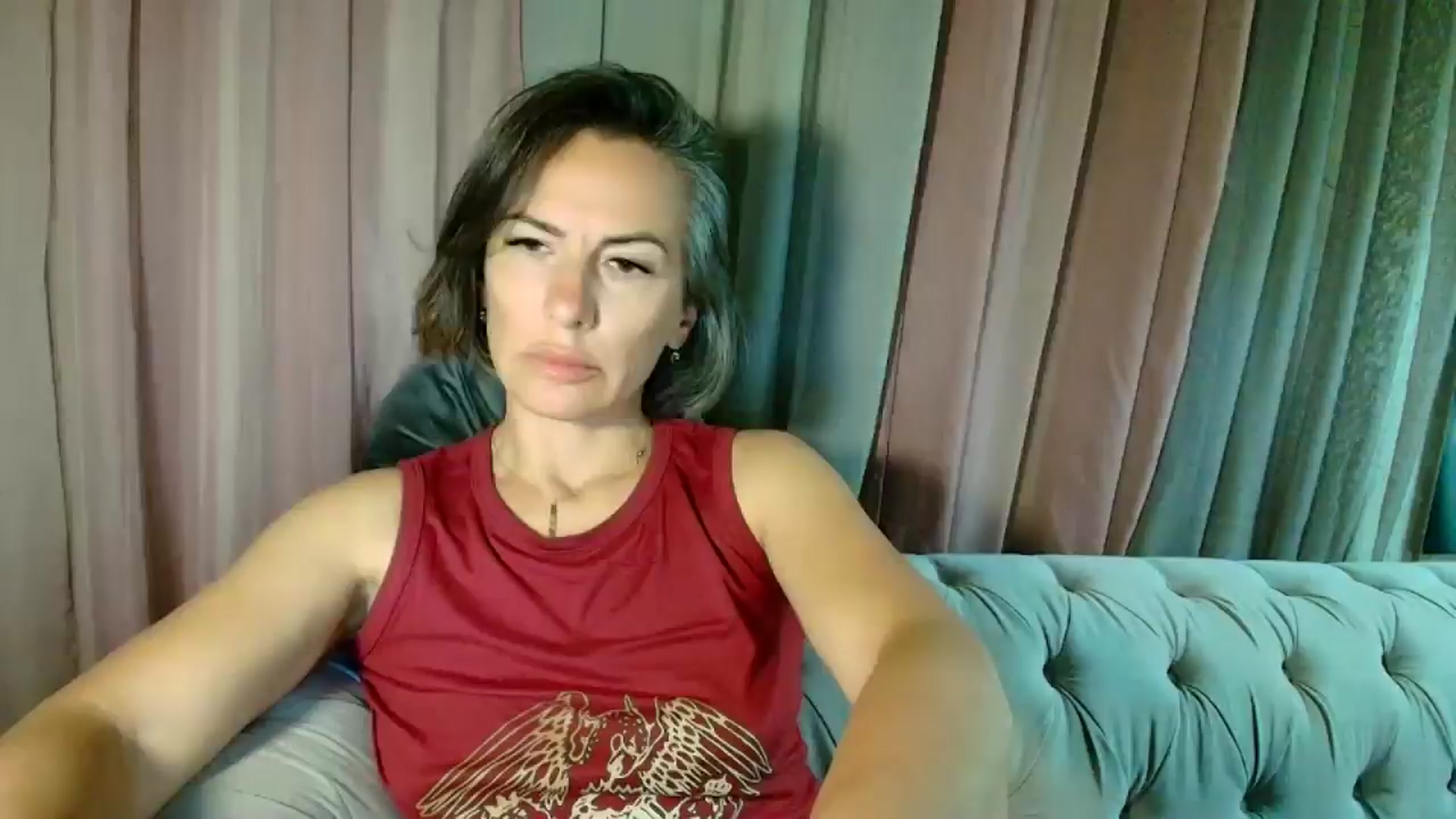 Gallery image thumbnail from Aarte_miss's myfreecams stream on, 05/14/2025, 24:02 image 2 of 20