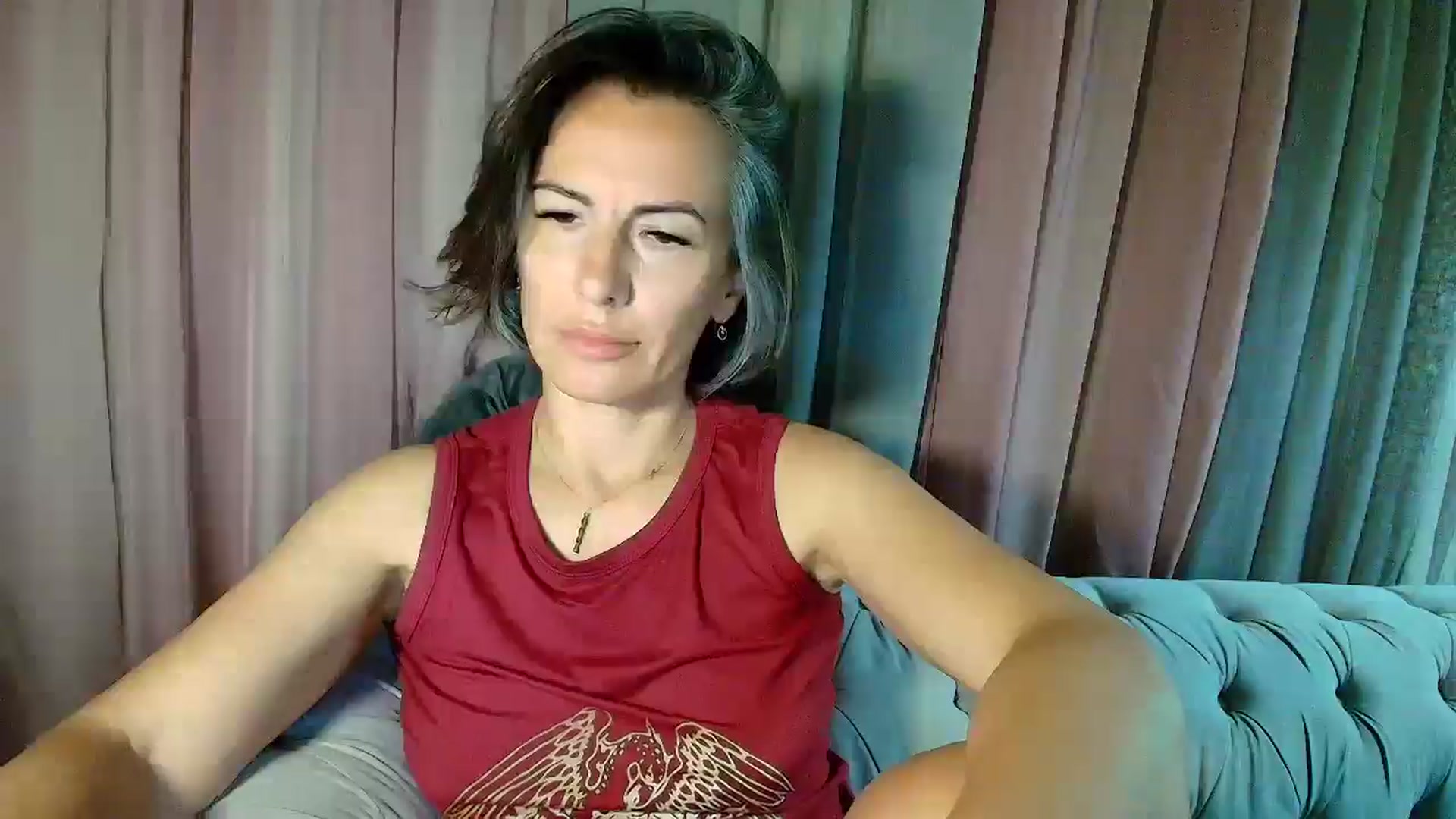 Gallery image thumbnail from Aarte_miss's myfreecams stream on, 05/14/2025, 24:02 image 19 of 20