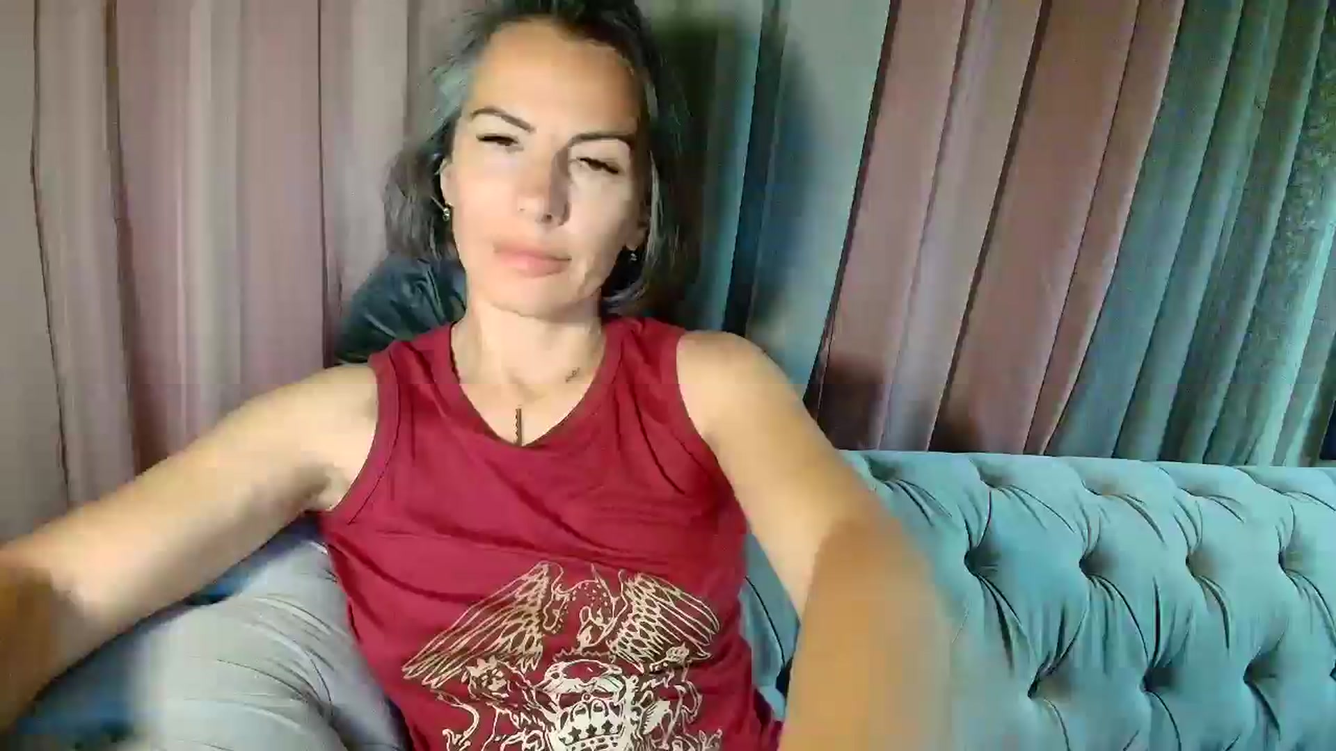 Gallery image thumbnail from Aarte_miss's myfreecams stream on, 05/14/2025, 24:02 image 11 of 20