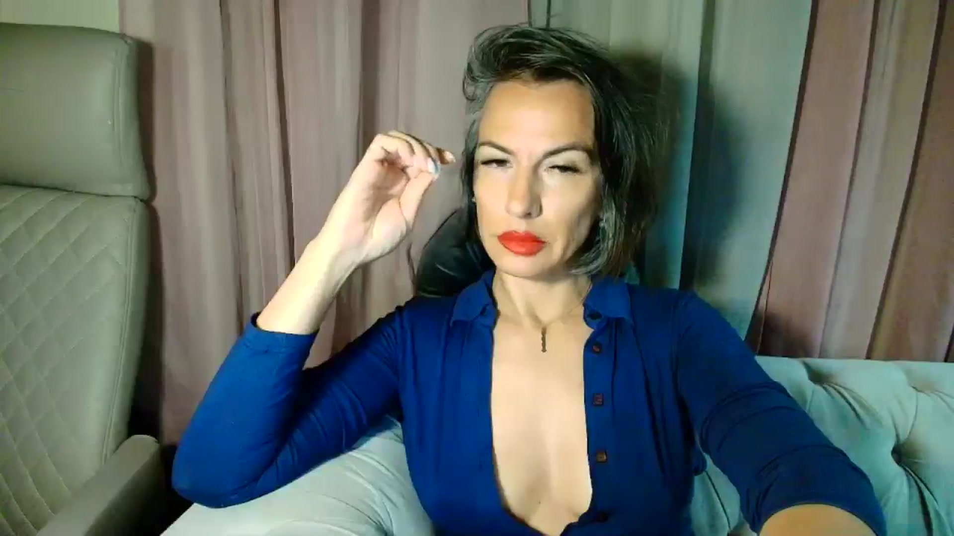 Gallery image thumbnail from Aarte_miss's myfreecams stream on, 06/01/2025, 01:20 image 8 of 20