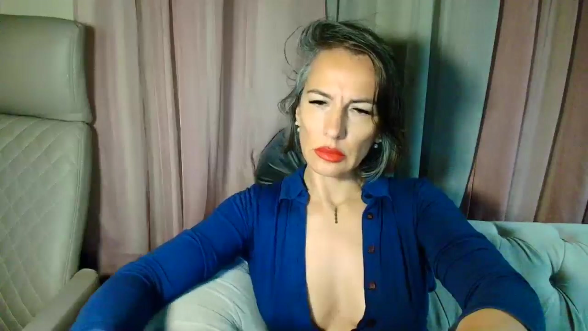 Gallery image thumbnail from Aarte_miss's myfreecams stream on, 06/01/2025, 01:20 image 12 of 20