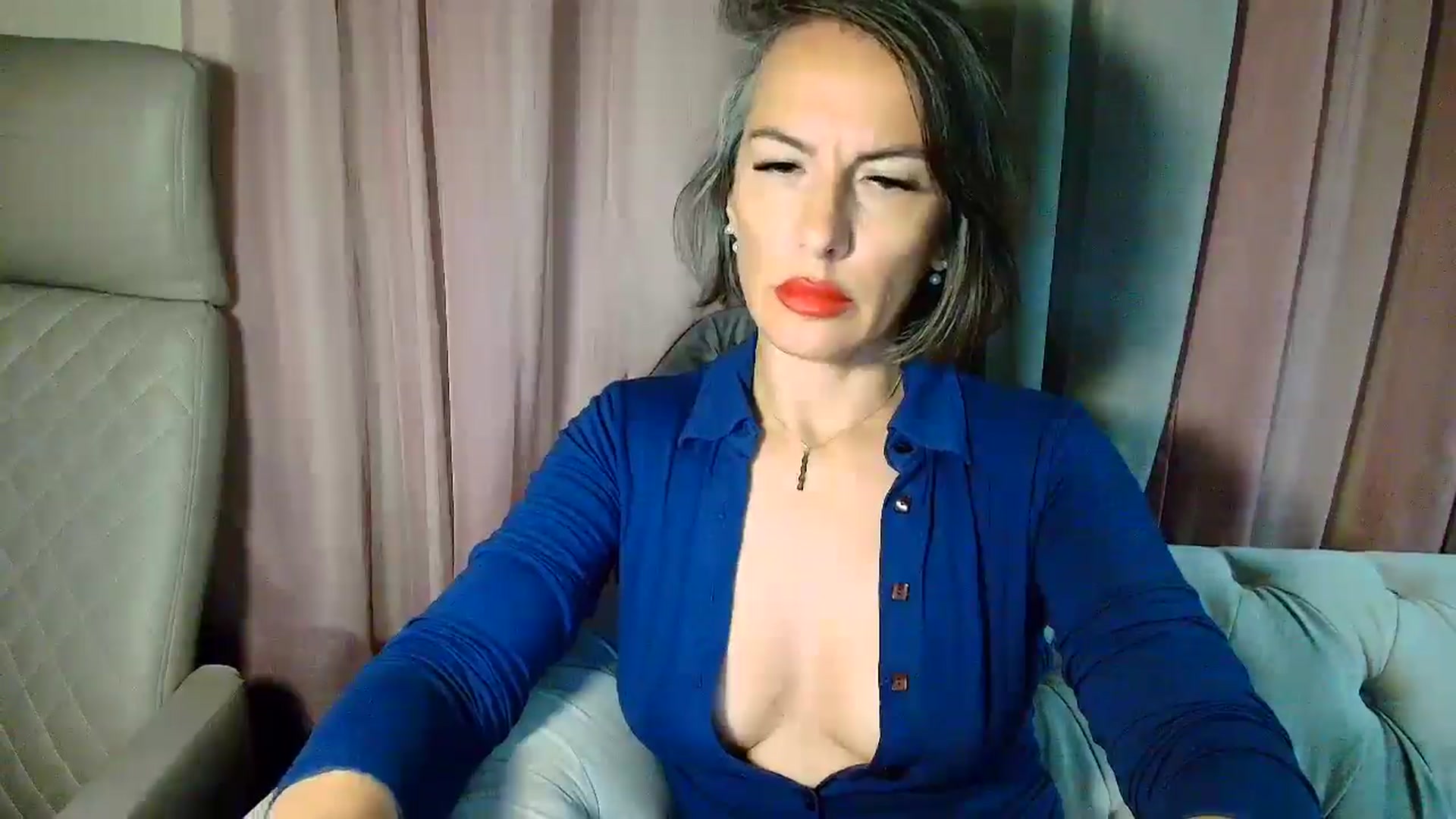 Gallery image thumbnail from Aarte_miss's myfreecams stream on, 06/01/2025, 01:20 image 17 of 20