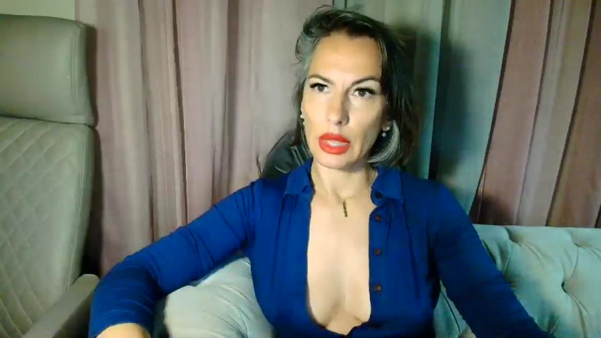 Gallery image thumbnail from Aarte_miss's myfreecams stream on, 06/01/2025, 01:20 image 5 of 20
