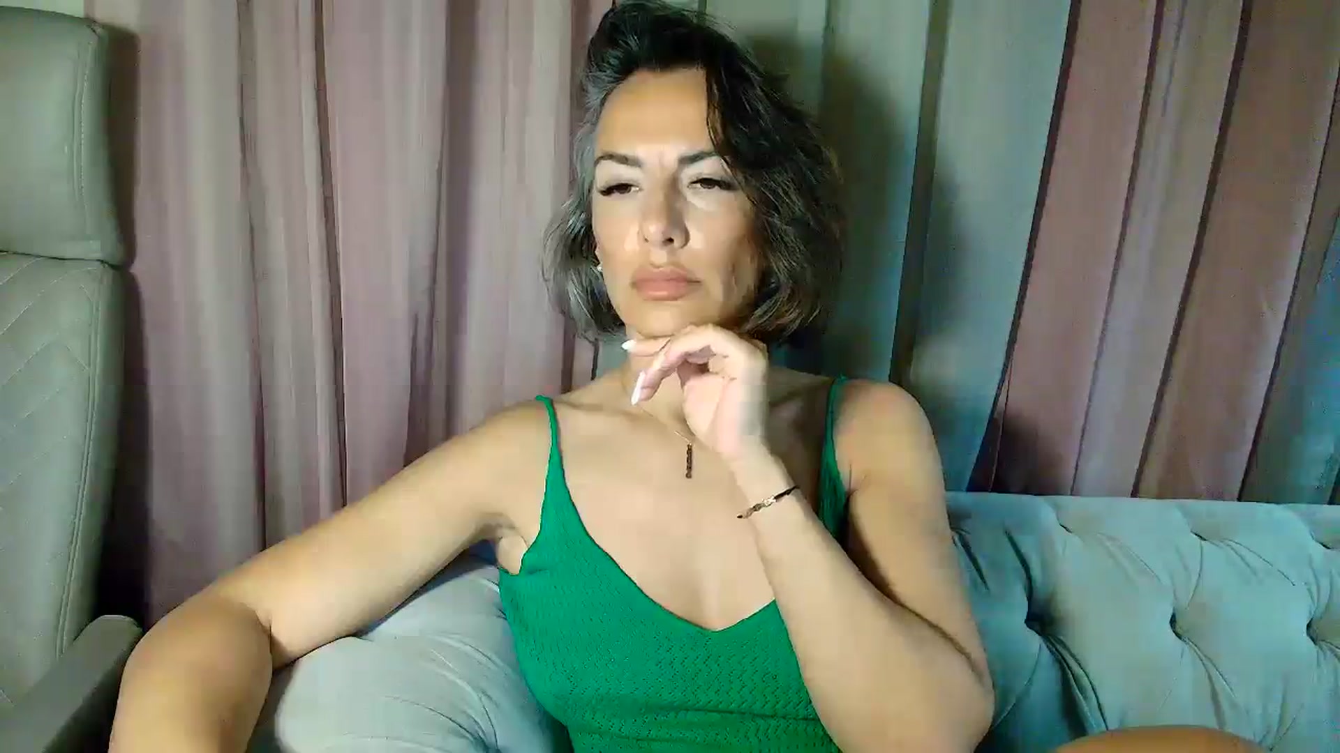 Gallery image thumbnail from Aarte_miss's myfreecams stream on, 06/06/2025, 01:12 image 9 of 20