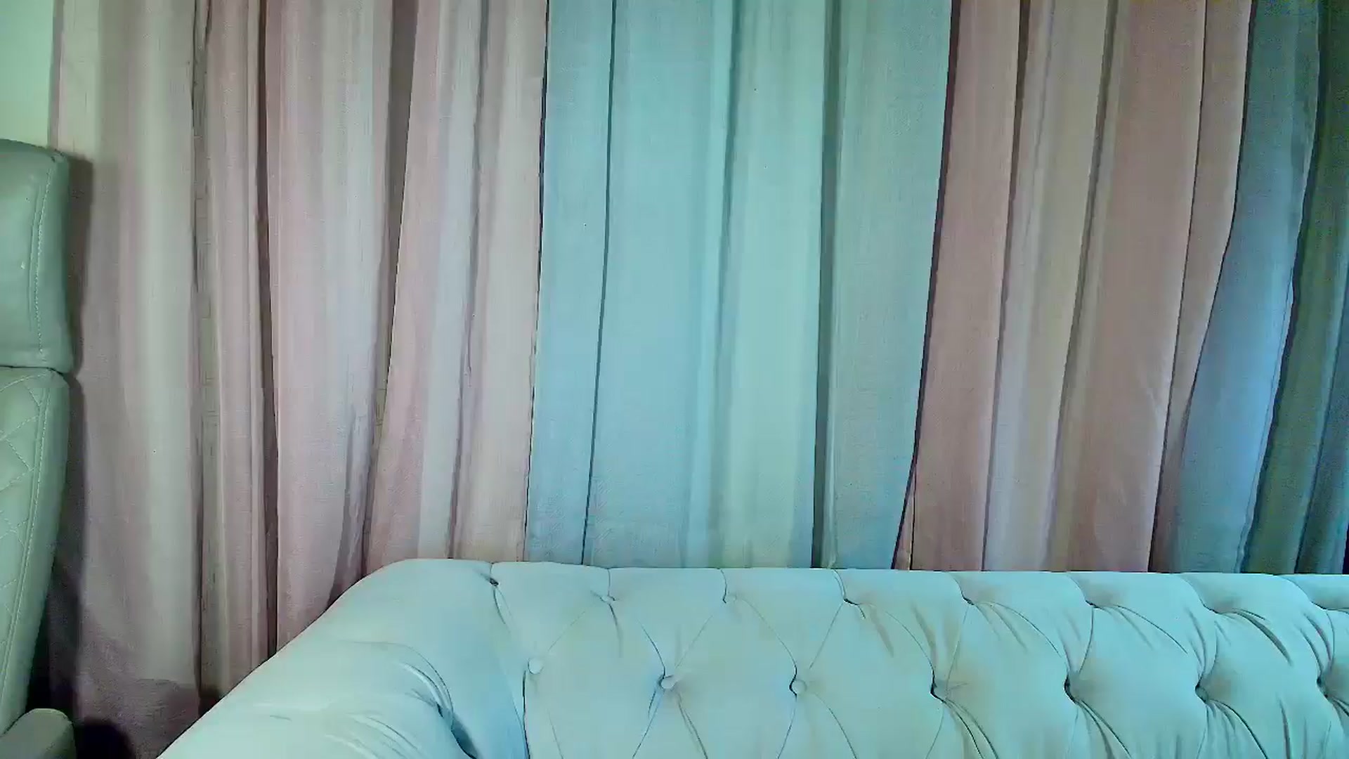 Gallery image thumbnail from Aarte_miss's myfreecams stream on, 06/14/2025, 02:32 image 6 of 20