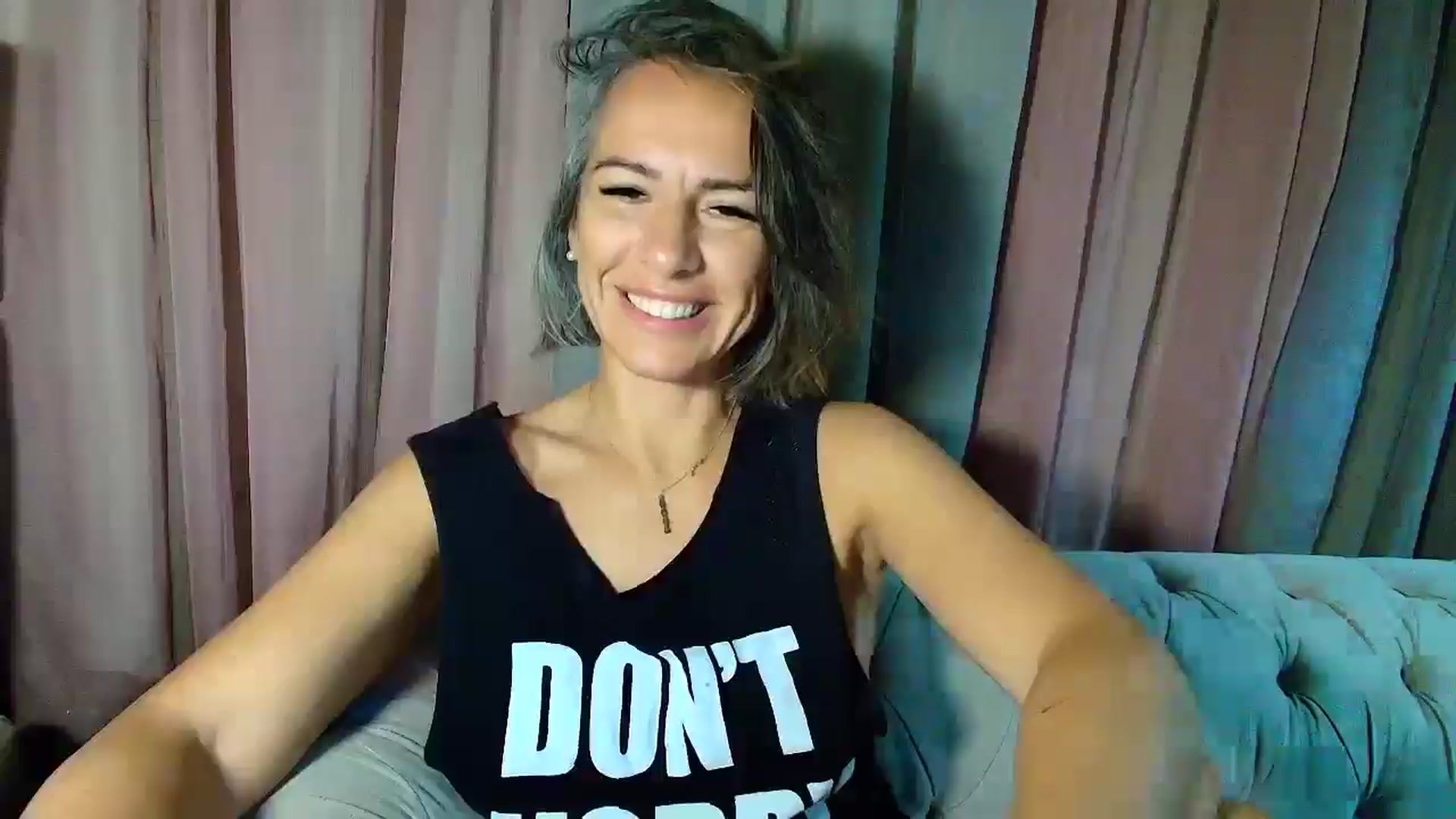 Gallery image thumbnail from Aarte_miss's myfreecams stream on, 06/27/2025, 04:00 image 4 of 20