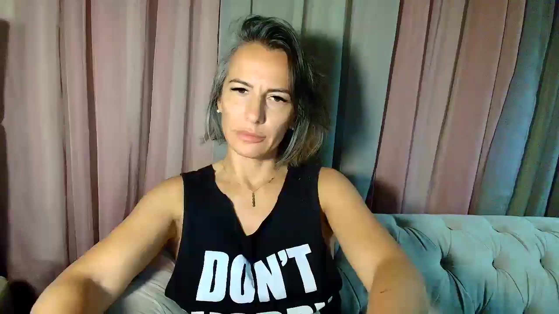 Gallery image thumbnail from Aarte_miss's myfreecams stream on, 06/27/2025, 04:00 image 9 of 20