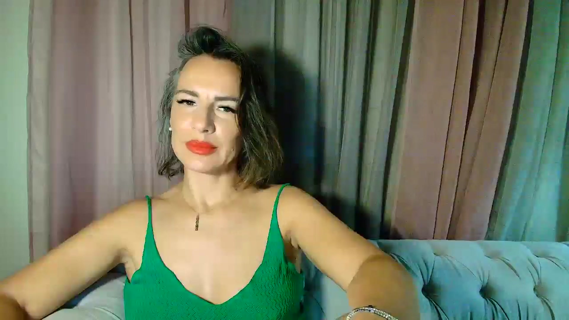 Gallery image thumbnail from Aarte_miss's myfreecams stream on, 09/06/2025, 23:32 image 16 of 20