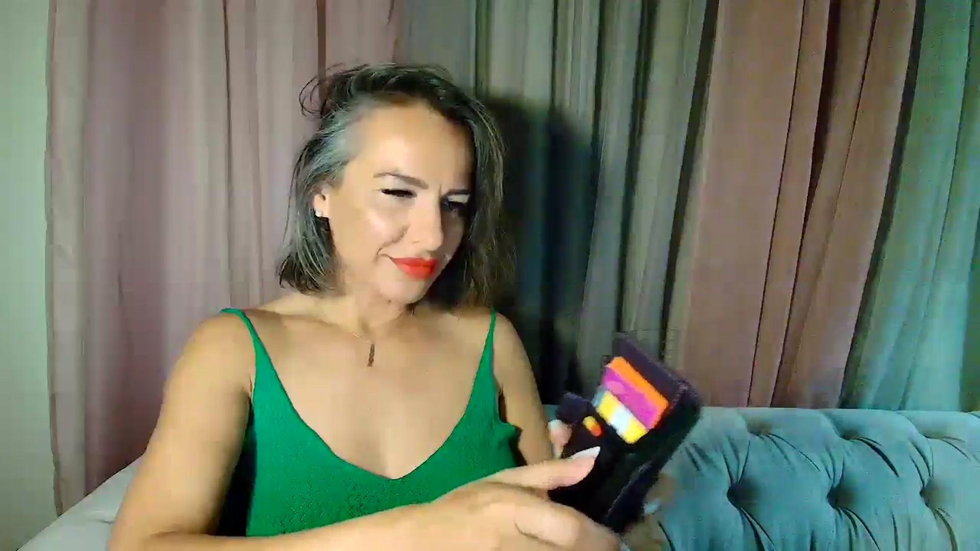Gallery image thumbnail from Aarte_miss's myfreecams stream on, 09/07/2025, 24:01 image 2 of 20