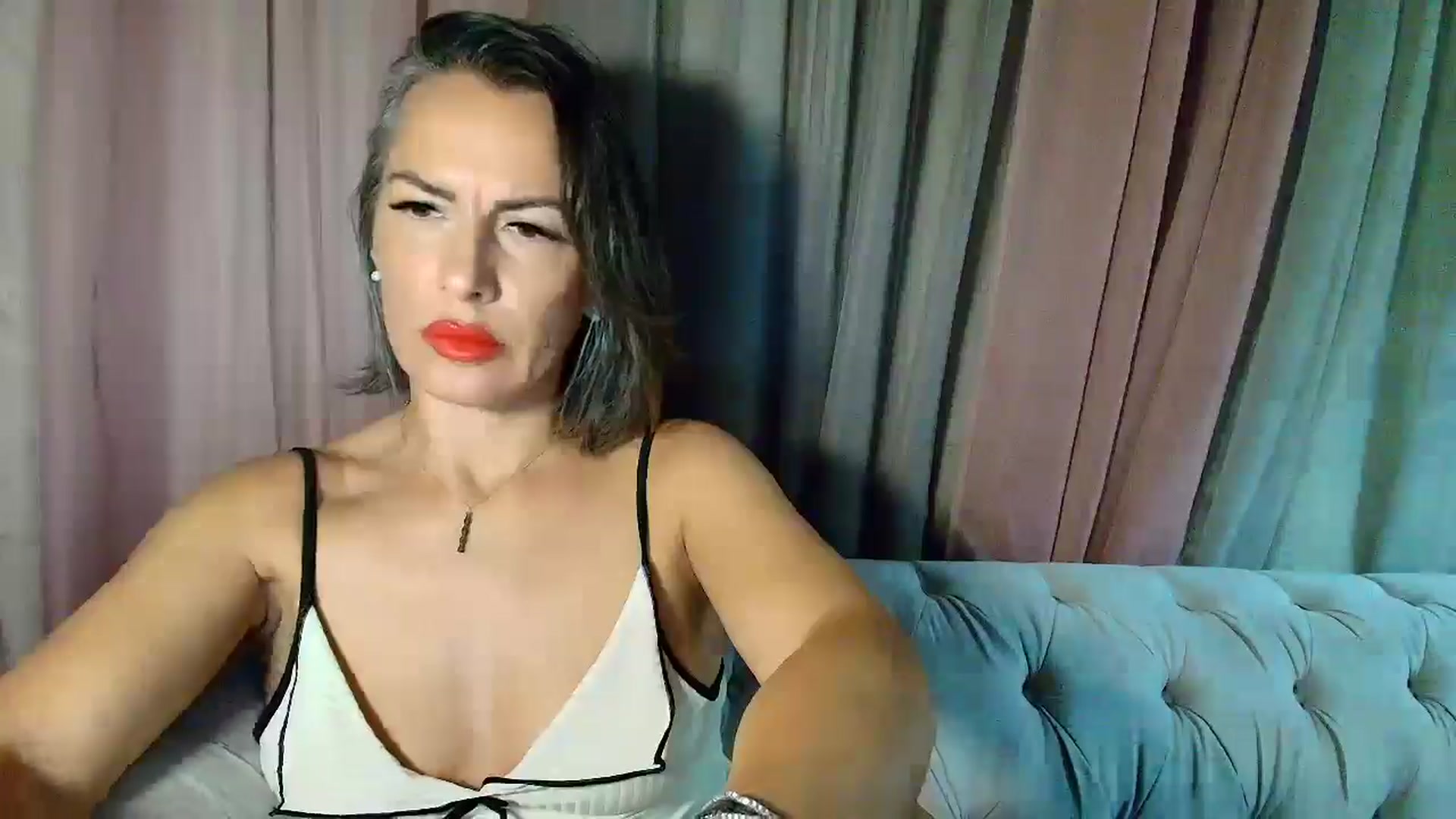 Gallery image thumbnail from Aarte_miss's myfreecams stream on, 09/12/2025, 24:26 image 12 of 20