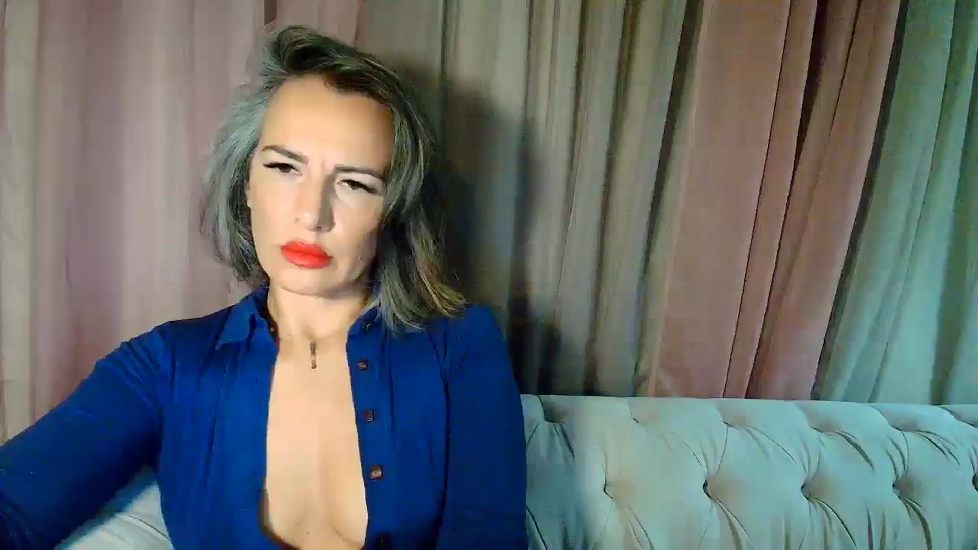 Gallery image thumbnail from Aarte_miss's myfreecams stream on, 09/15/2025, 23:36 image 4 of 20