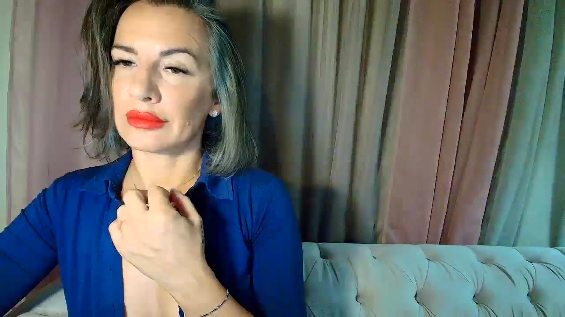 Gallery image thumbnail from Aarte_miss's myfreecams stream on, 09/15/2025, 23:36 image 8 of 20