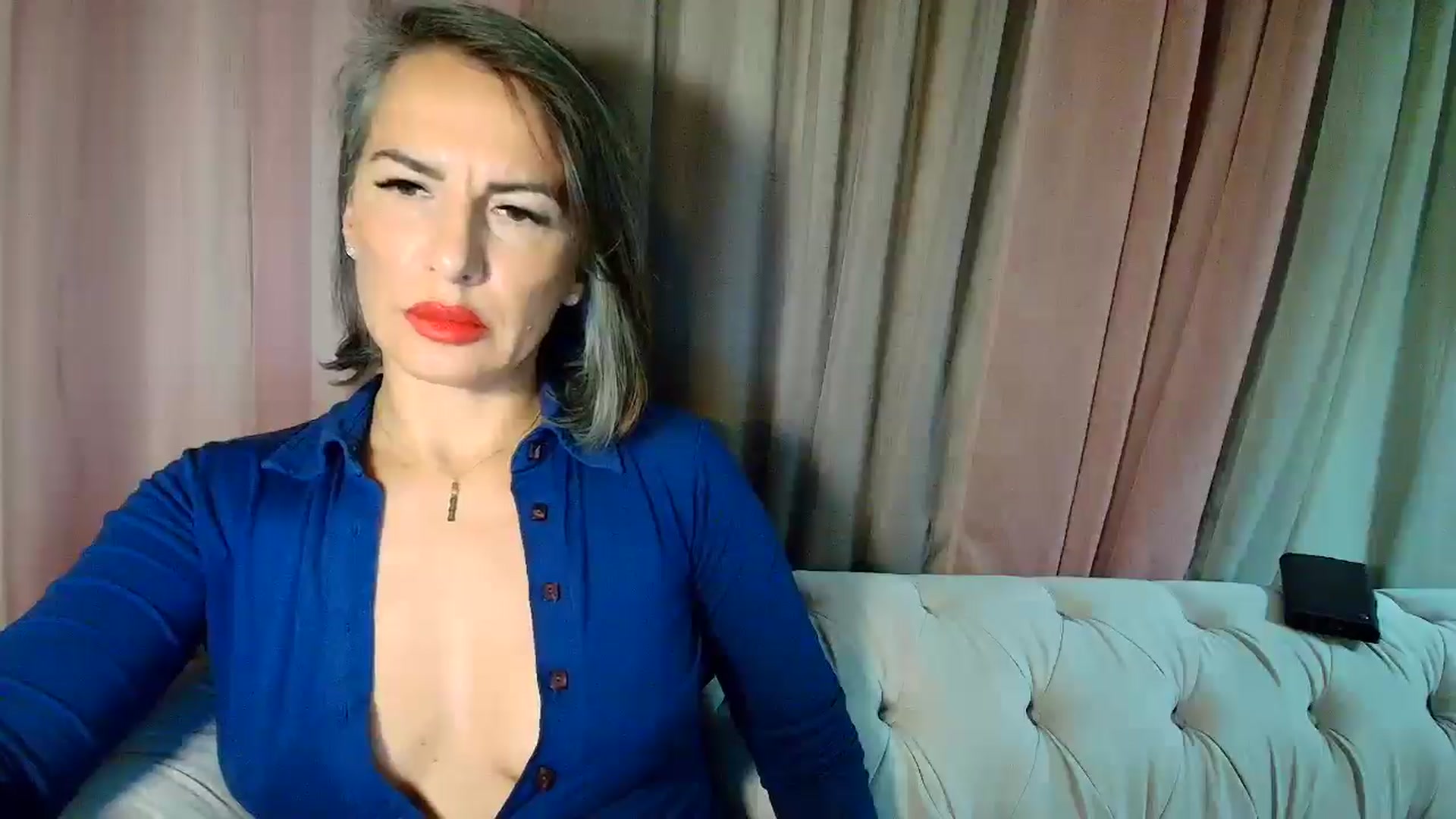 Gallery image thumbnail from Aarte_miss's myfreecams stream on, 09/15/2025, 23:36 image 16 of 20