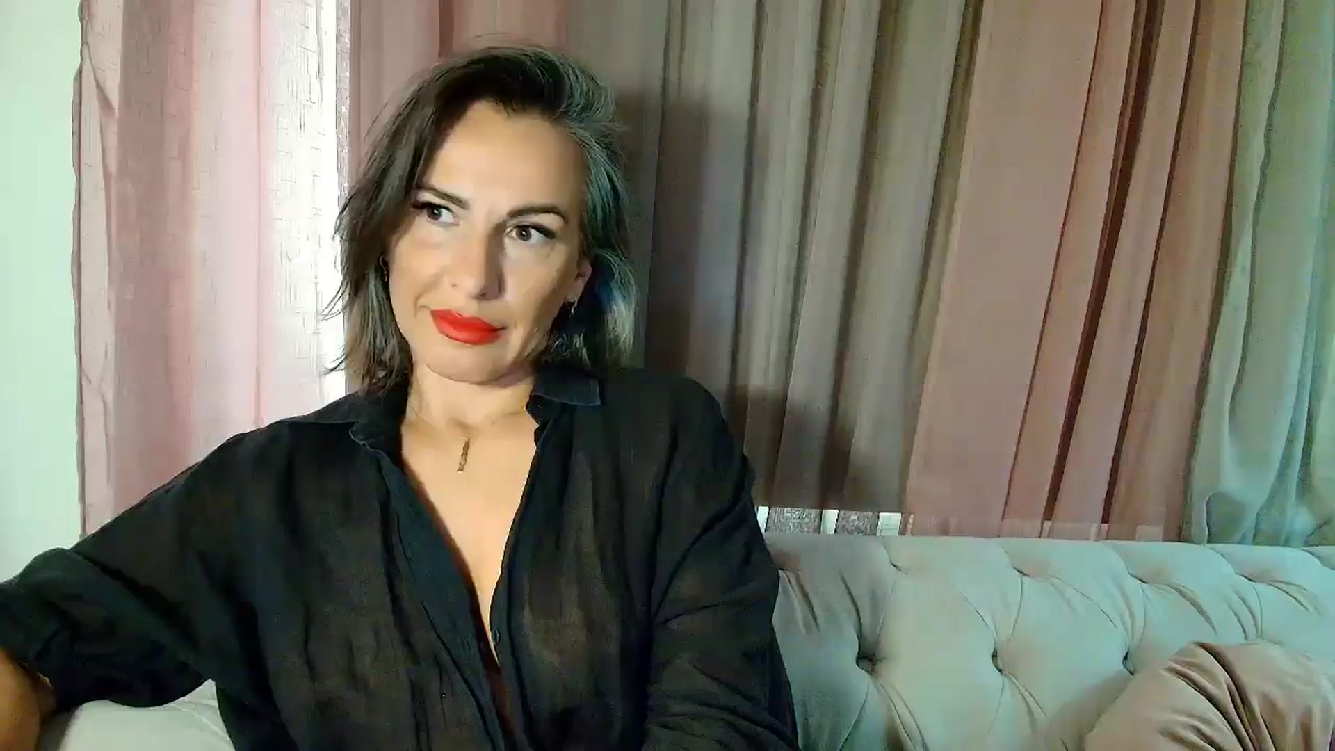 Gallery image thumbnail from Aarte_miss's myfreecams stream on, 10/11/2025, 13:08 image 19 of 20