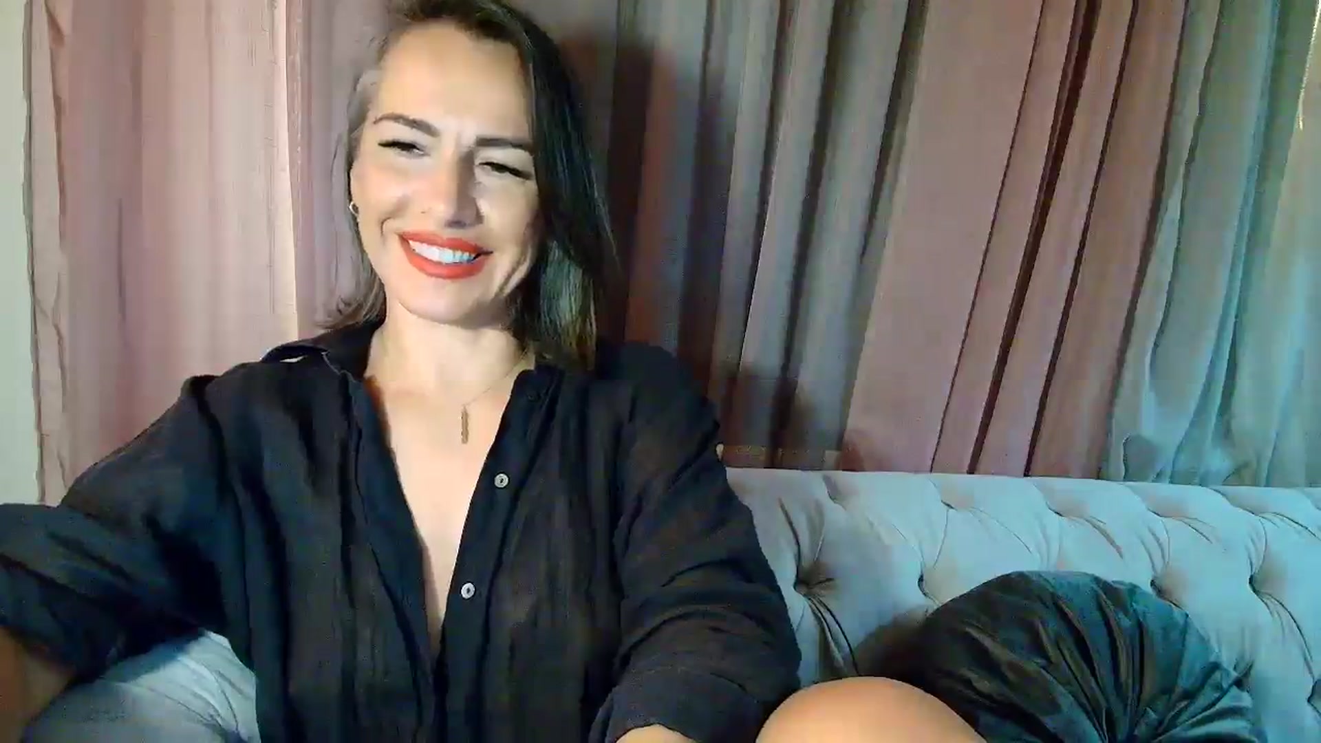 Gallery image thumbnail from Aarte_miss's myfreecams stream on, 10/11/2025, 15:48 image 13 of 20