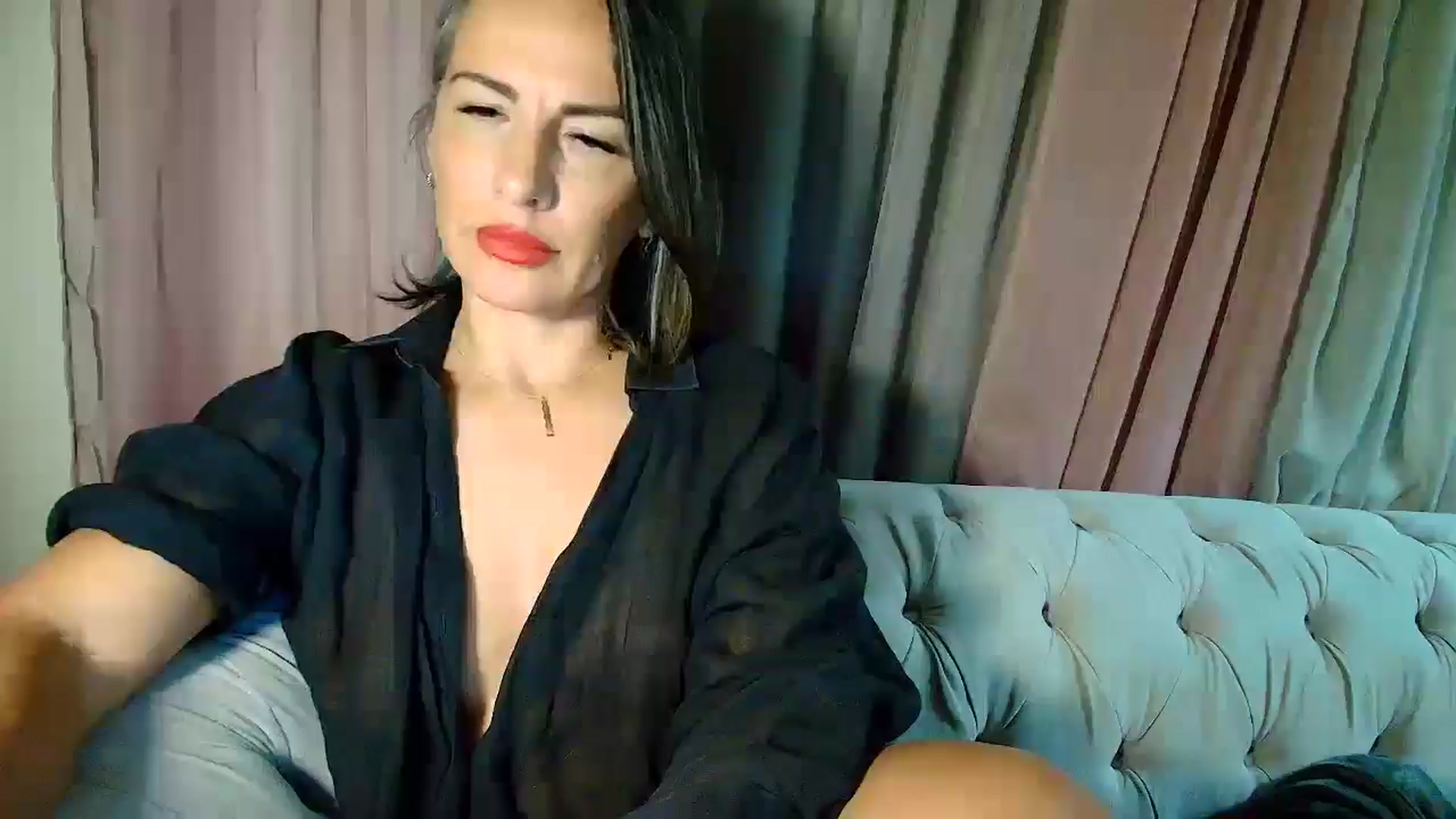 Gallery image thumbnail from Aarte_miss's myfreecams stream on, 10/11/2025, 22:34 image 14 of 20