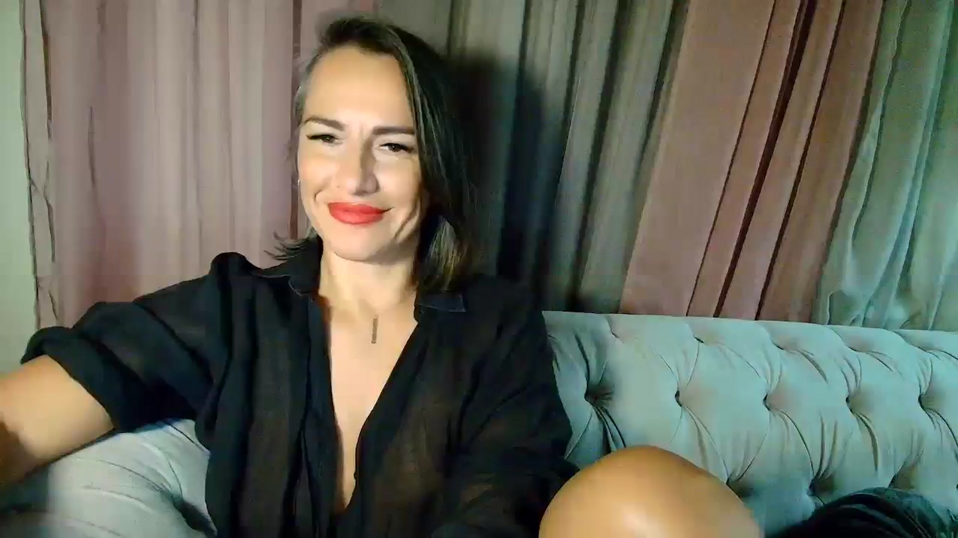 Gallery image thumbnail from Aarte_miss's myfreecams stream on, 10/11/2025, 22:34 image 13 of 20