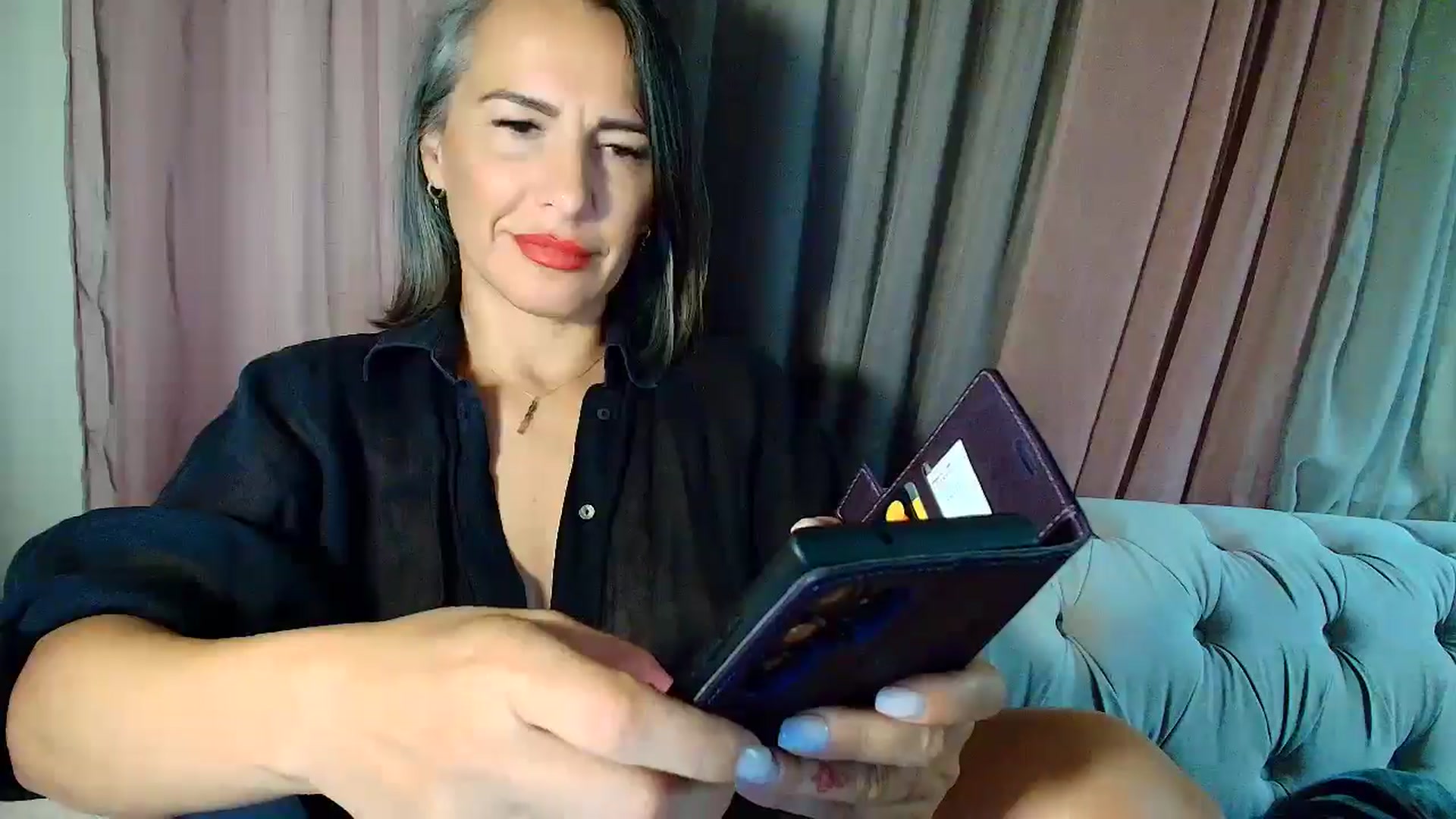 Gallery image thumbnail from Aarte_miss's myfreecams stream on, 10/11/2025, 22:34 image 17 of 20