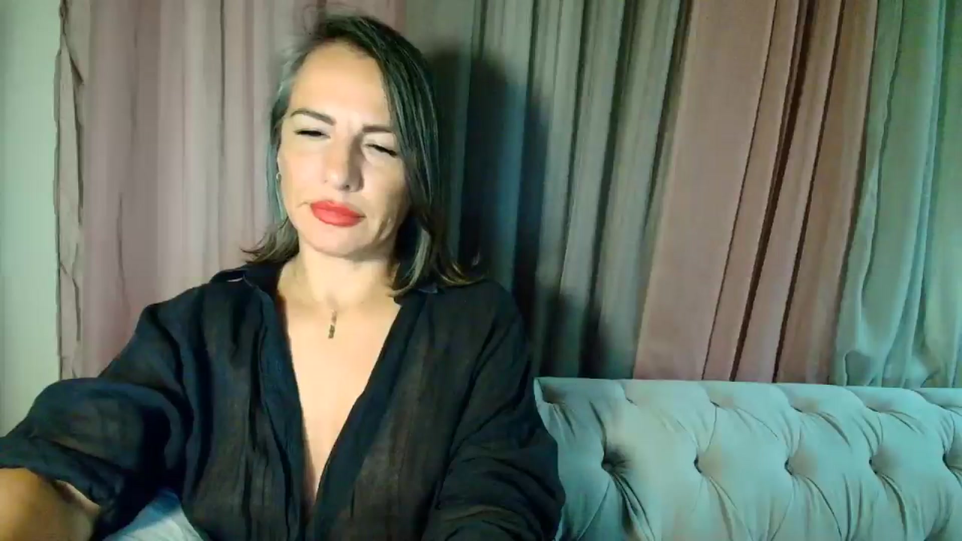 Gallery image thumbnail from Aarte_miss's myfreecams stream on, 10/11/2025, 23:20 image 15 of 20