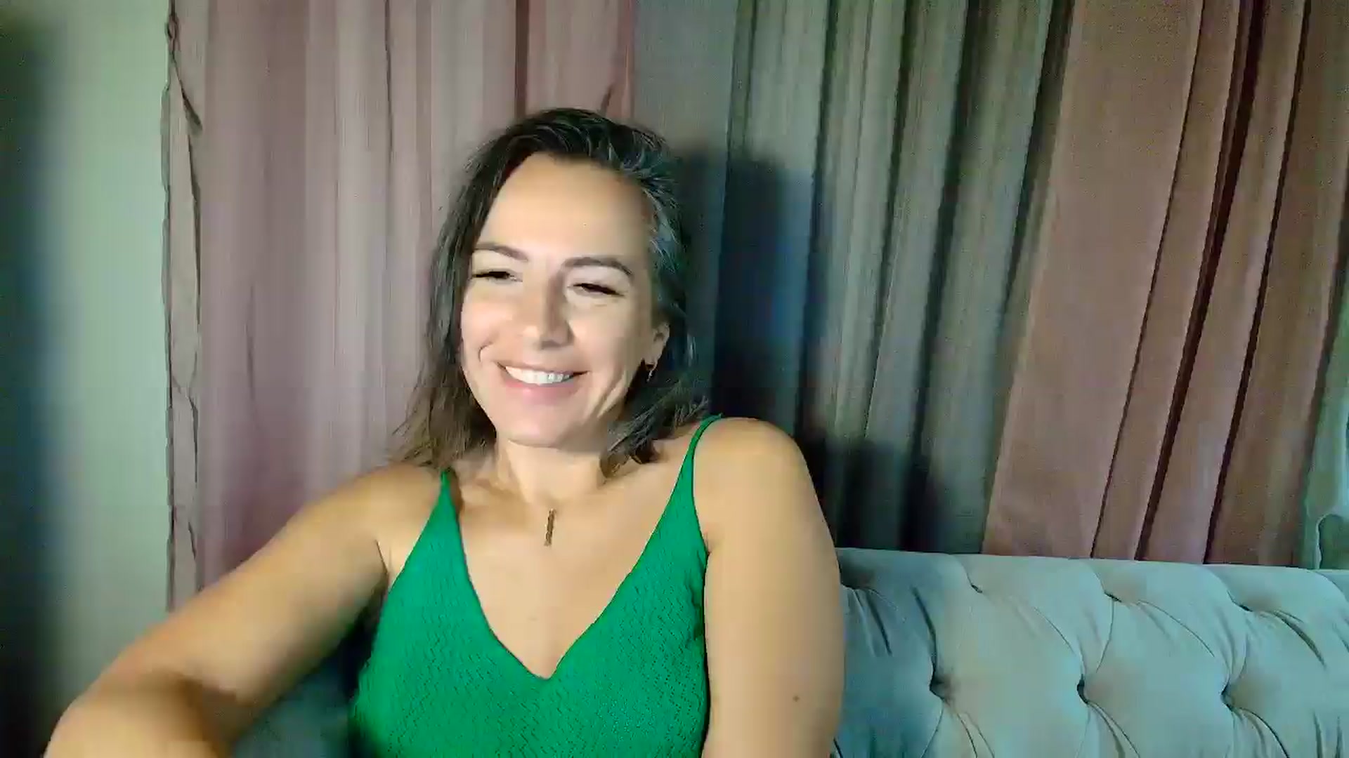 Gallery image thumbnail from Aarte_miss's myfreecams stream on, 10/13/2025, 01:51 image 11 of 20