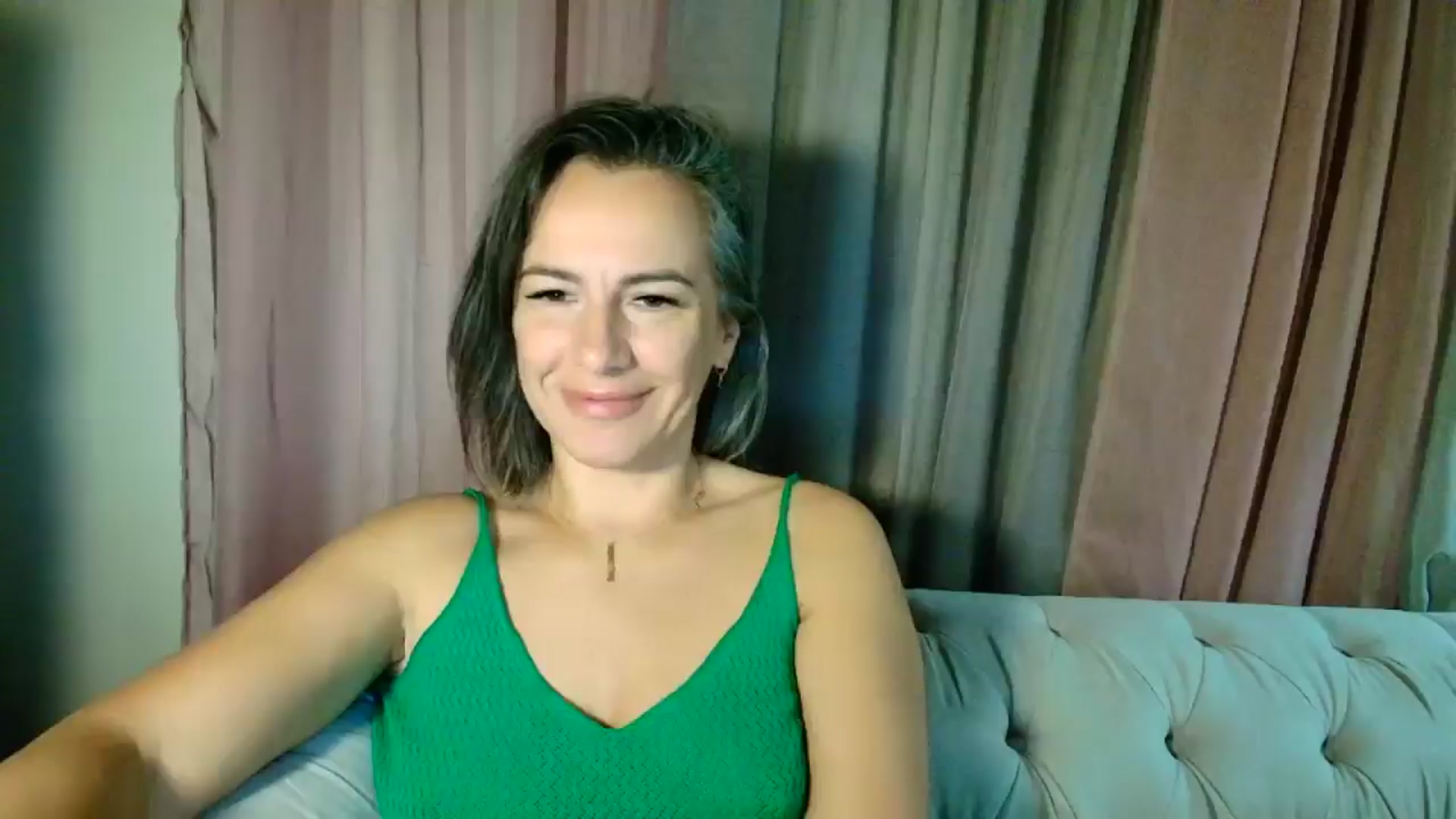 Gallery image thumbnail from Aarte_miss's myfreecams stream on, 10/13/2025, 01:51 image 2 of 20