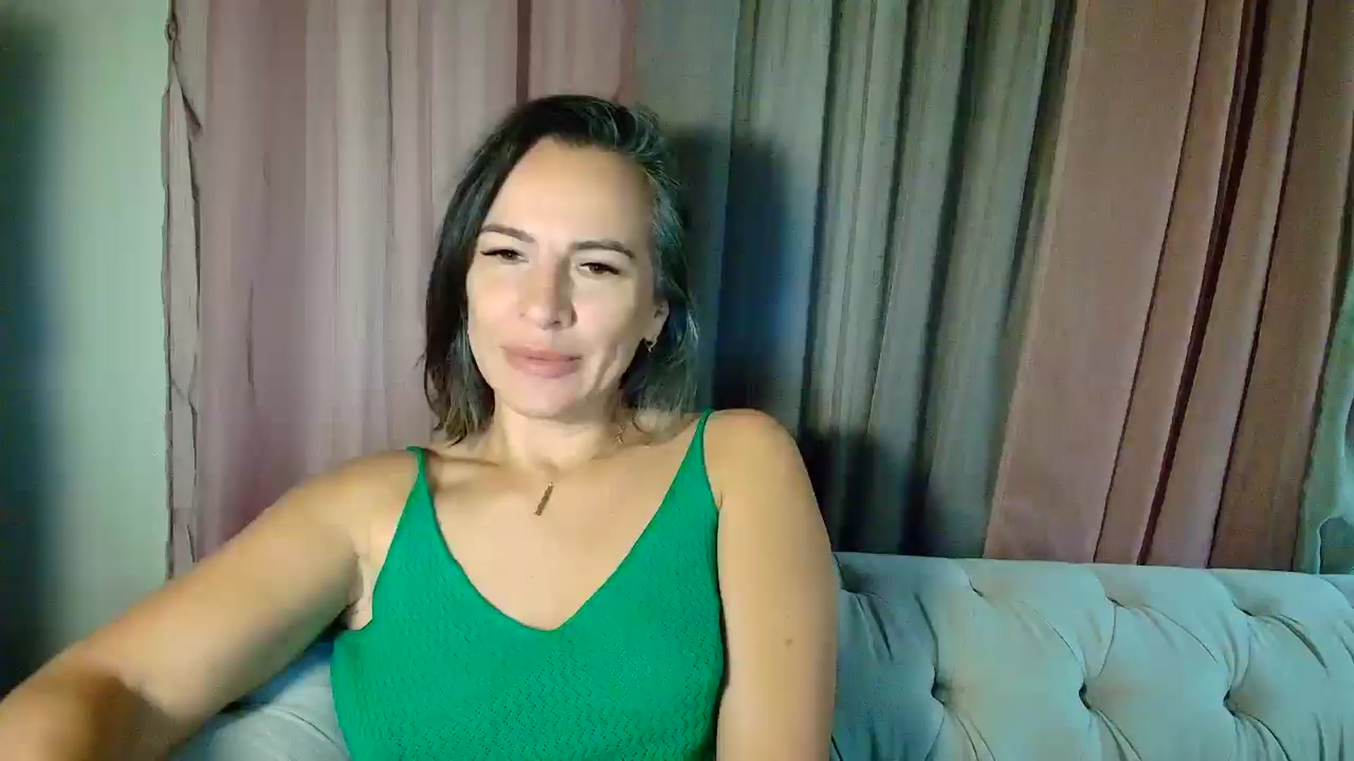 Gallery image thumbnail from Aarte_miss's myfreecams stream on, 10/13/2025, 03:10 image 1 of 20