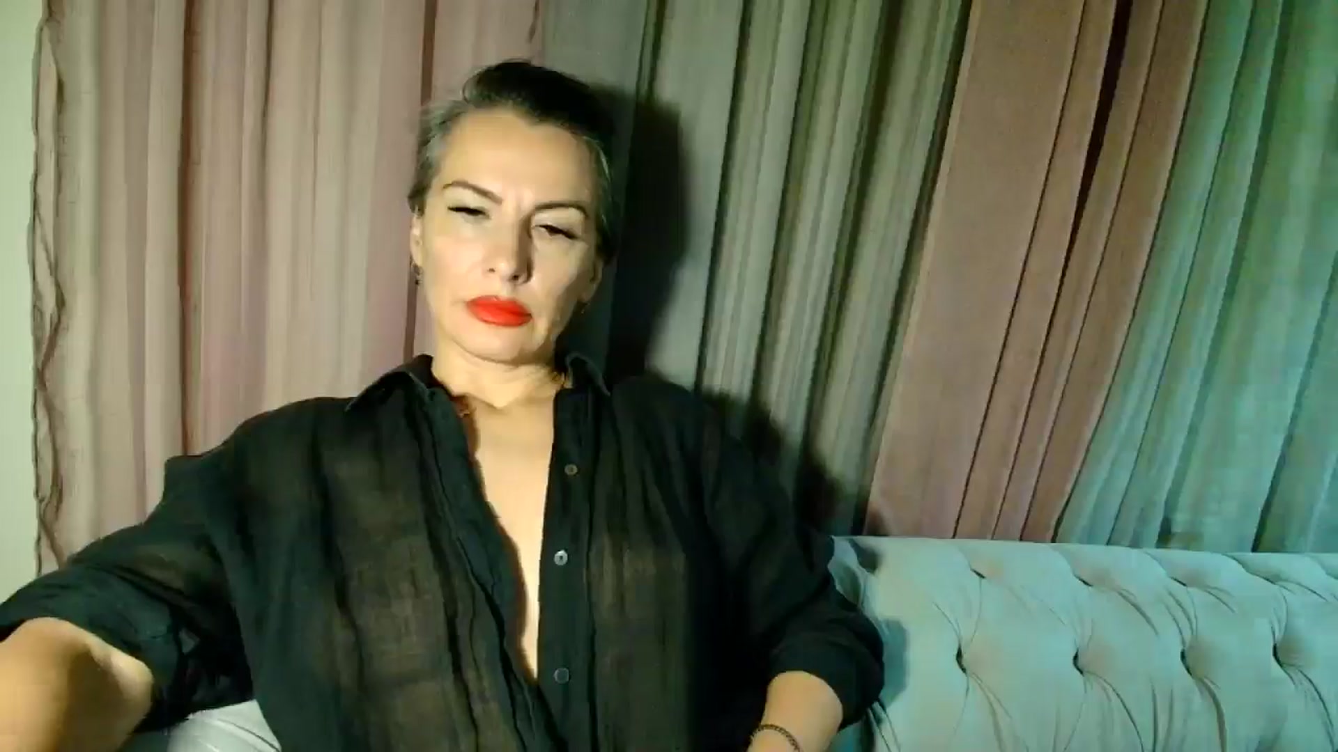 Gallery image thumbnail from Aarte_miss's myfreecams stream on, 11/02/2025, 23:38 image 6 of 20
