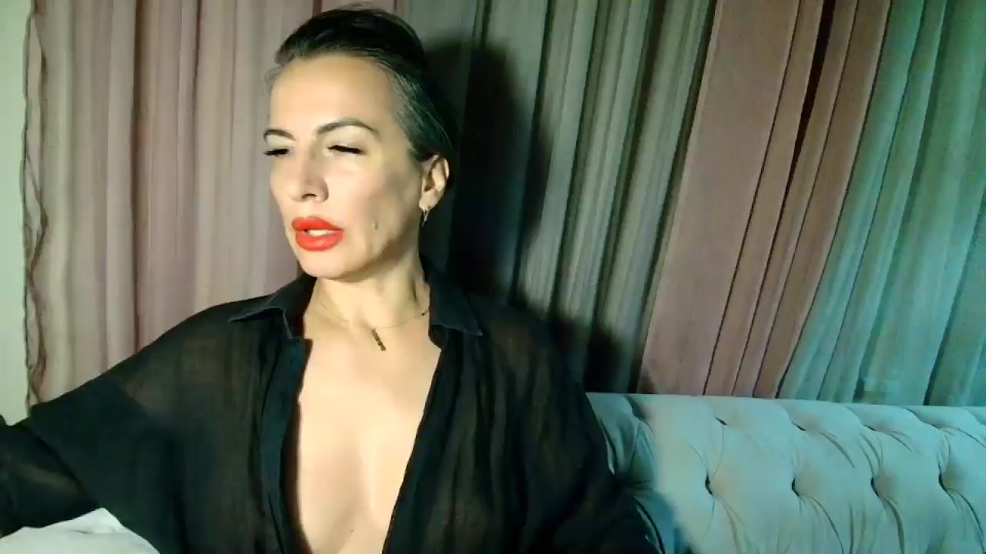 Gallery image thumbnail from Aarte_miss's myfreecams stream on, 11/02/2025, 23:38 image 1 of 20