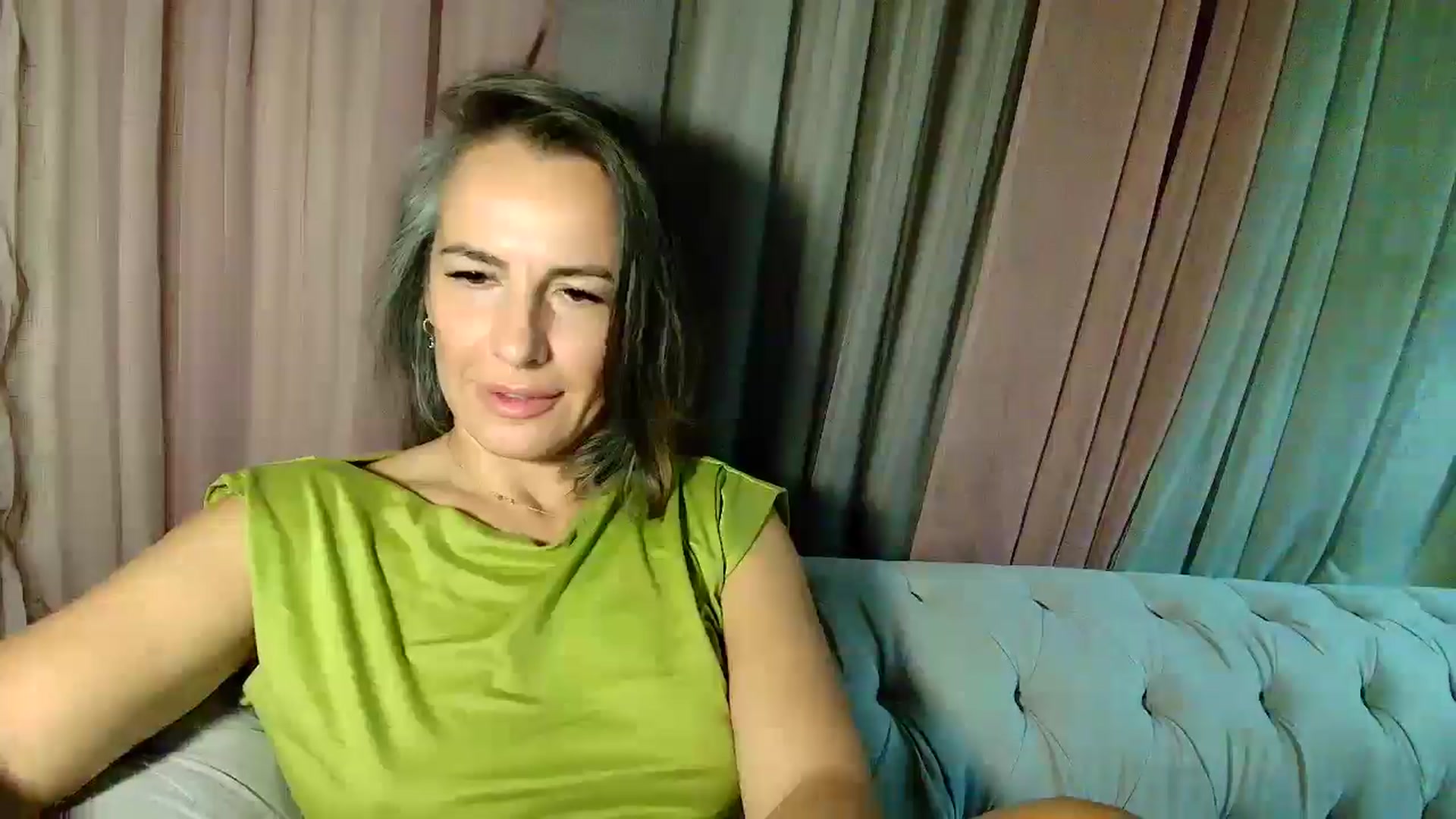 Gallery image thumbnail from Aarte_miss's myfreecams stream on, 11/06/2025, 01:40 image 13 of 20