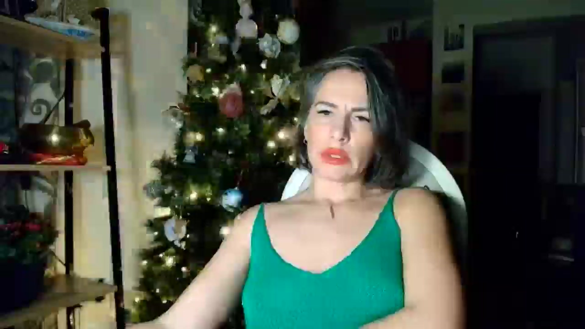 Gallery image thumbnail from Aarte_miss's myfreecams stream on, 12/20/2025, 01:04 image 10 of 20