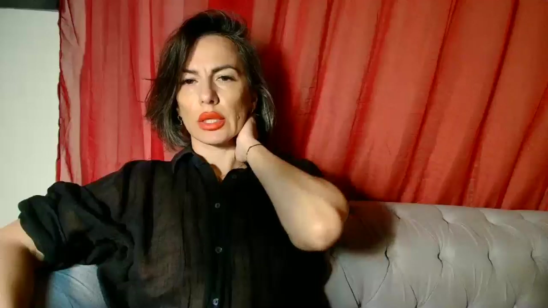 Gallery image thumbnail from Aarte_miss's myfreecams stream on, 12/22/2025, 06:33 image 3 of 20