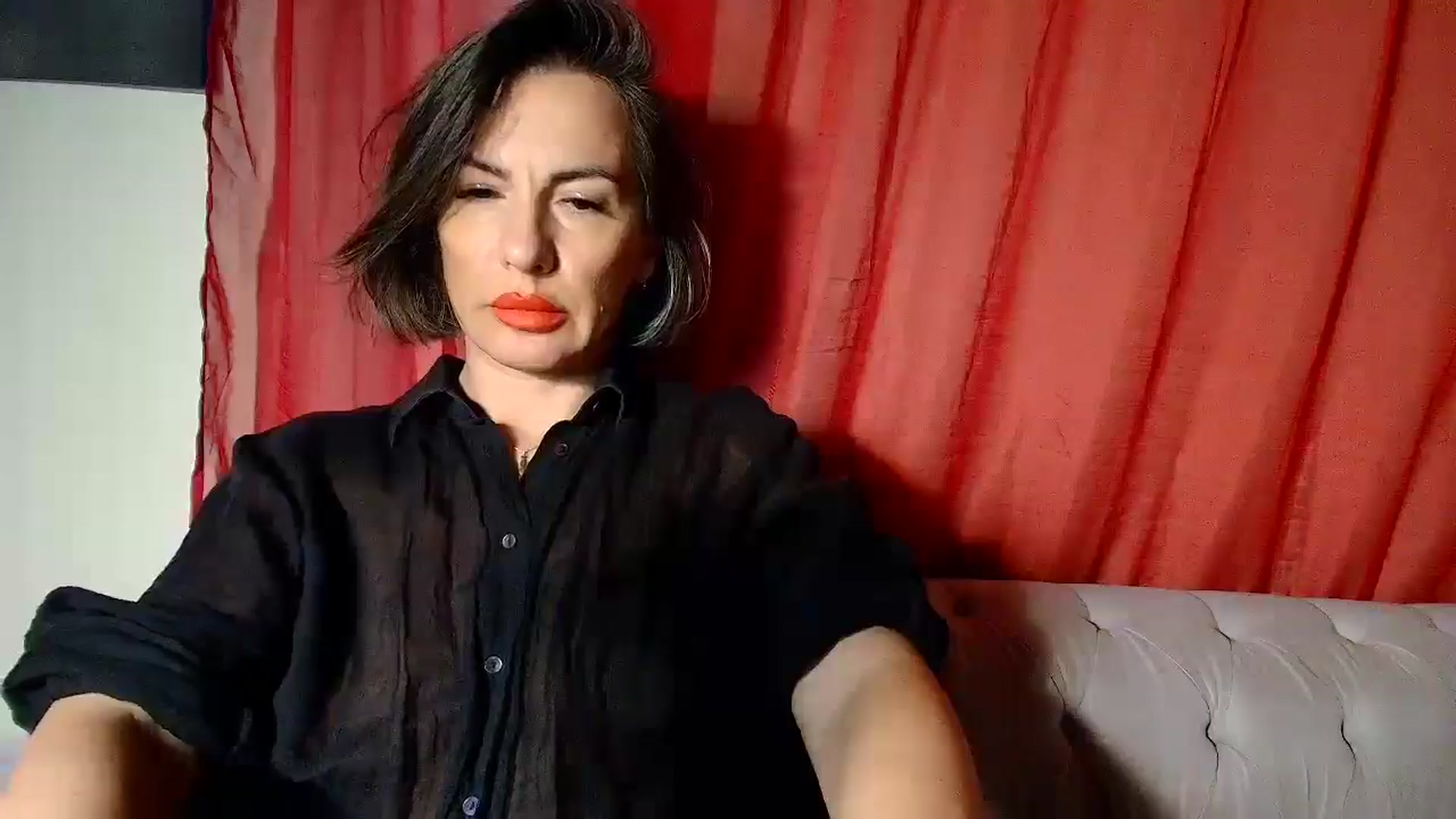 Gallery image thumbnail from Aarte_miss's myfreecams stream on, 12/22/2025, 06:33 image 8 of 20