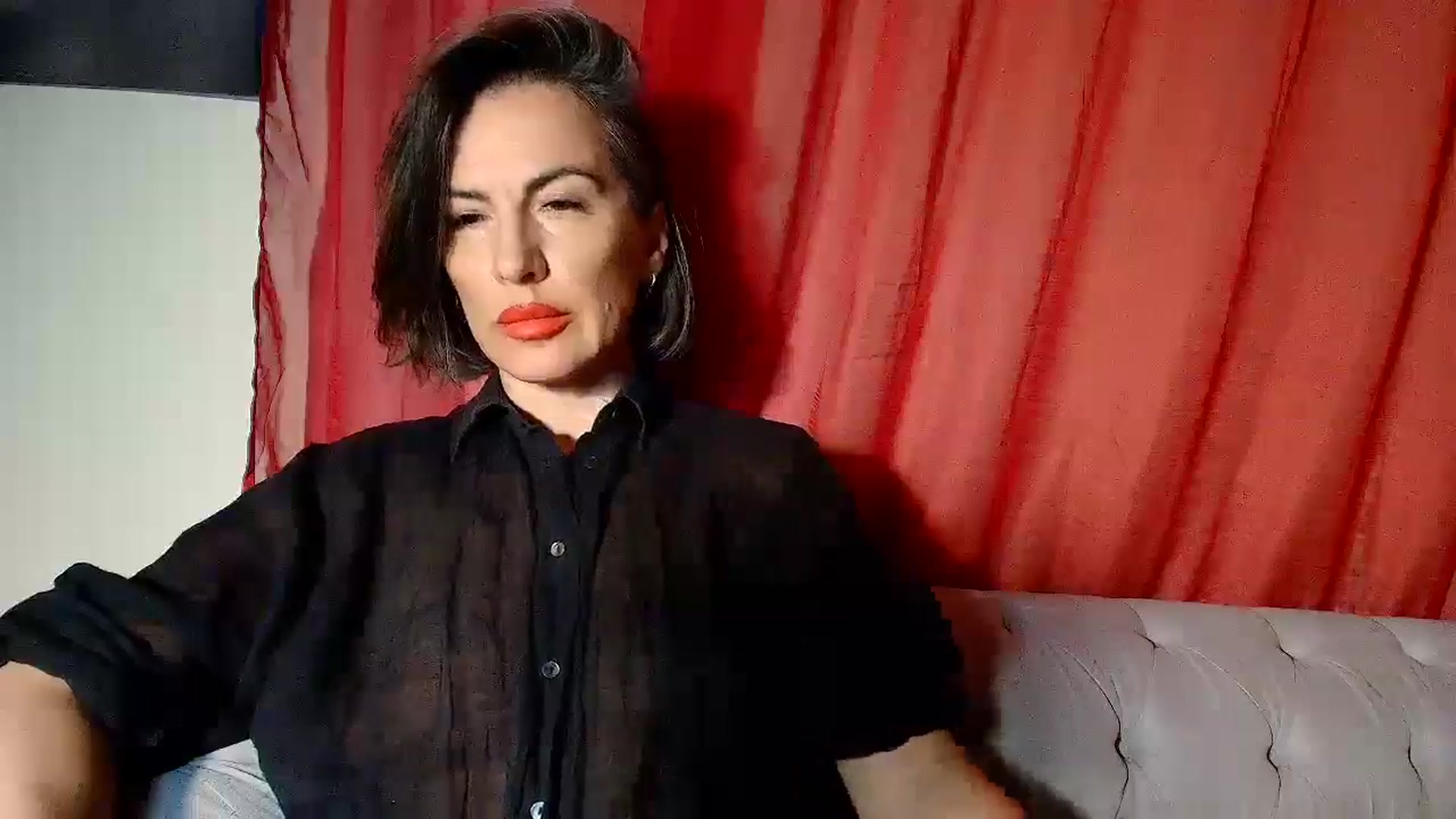 Gallery image thumbnail from Aarte_miss's myfreecams stream on, 12/22/2025, 06:33 image 9 of 20