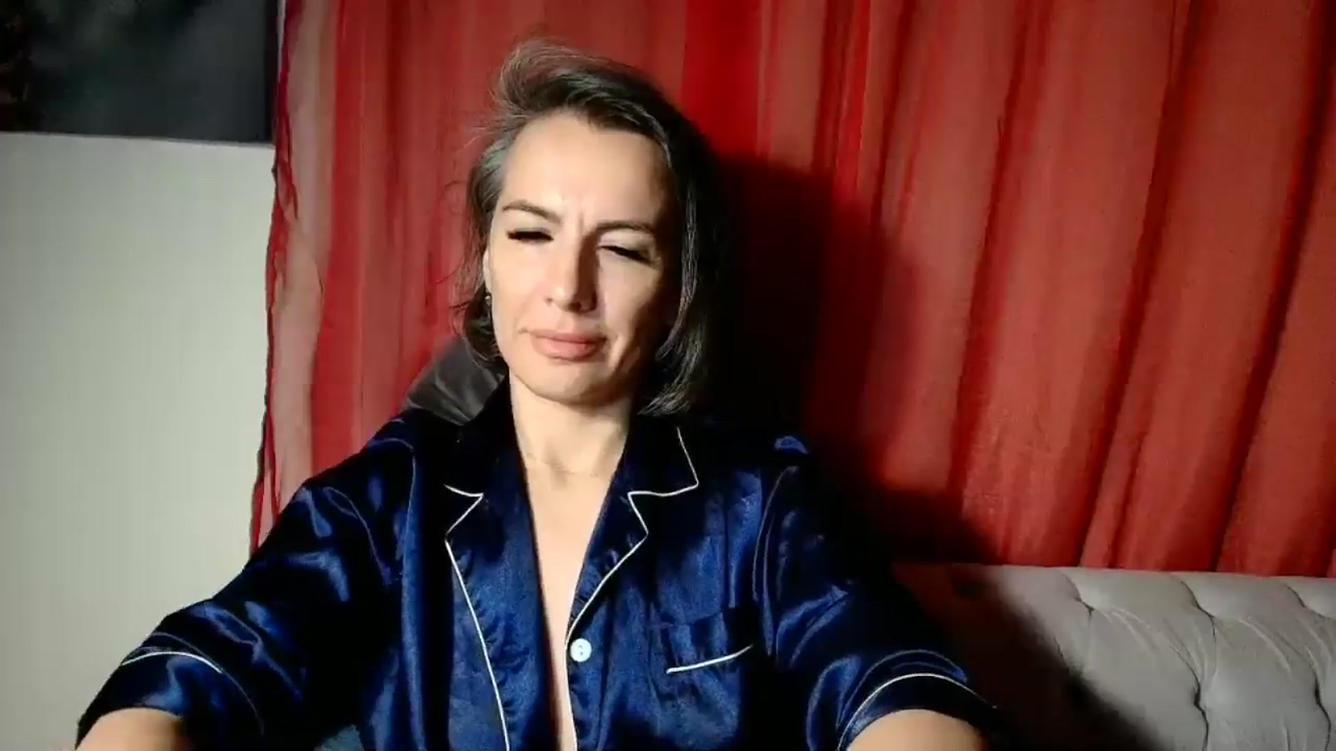 Gallery image thumbnail from Aarte_miss's myfreecams stream on, 01/10/2026, 05:18 image 13 of 20