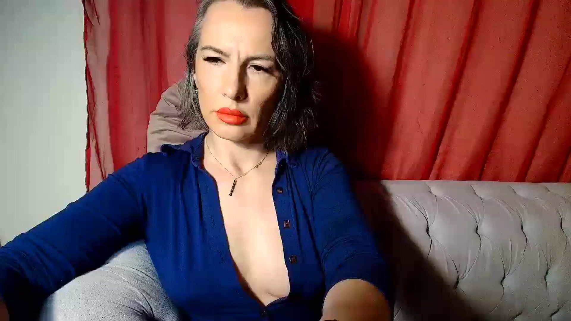 Gallery image thumbnail from Aarte_miss's myfreecams stream on, 02/01/2026, 04:17 image 6 of 20