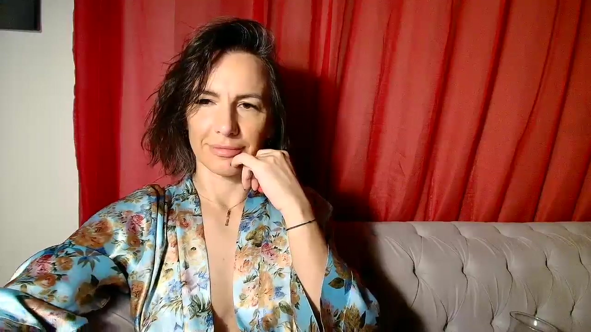 Gallery image thumbnail from Aarte_miss's myfreecams stream on, 02/15/2026, 17:58 image 10 of 20