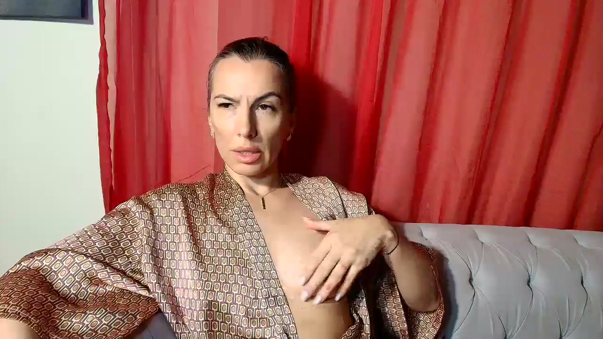 Gallery image thumbnail from Aarte_miss's myfreecams stream on, 03/13/2026, 13:53 image 15 of 20