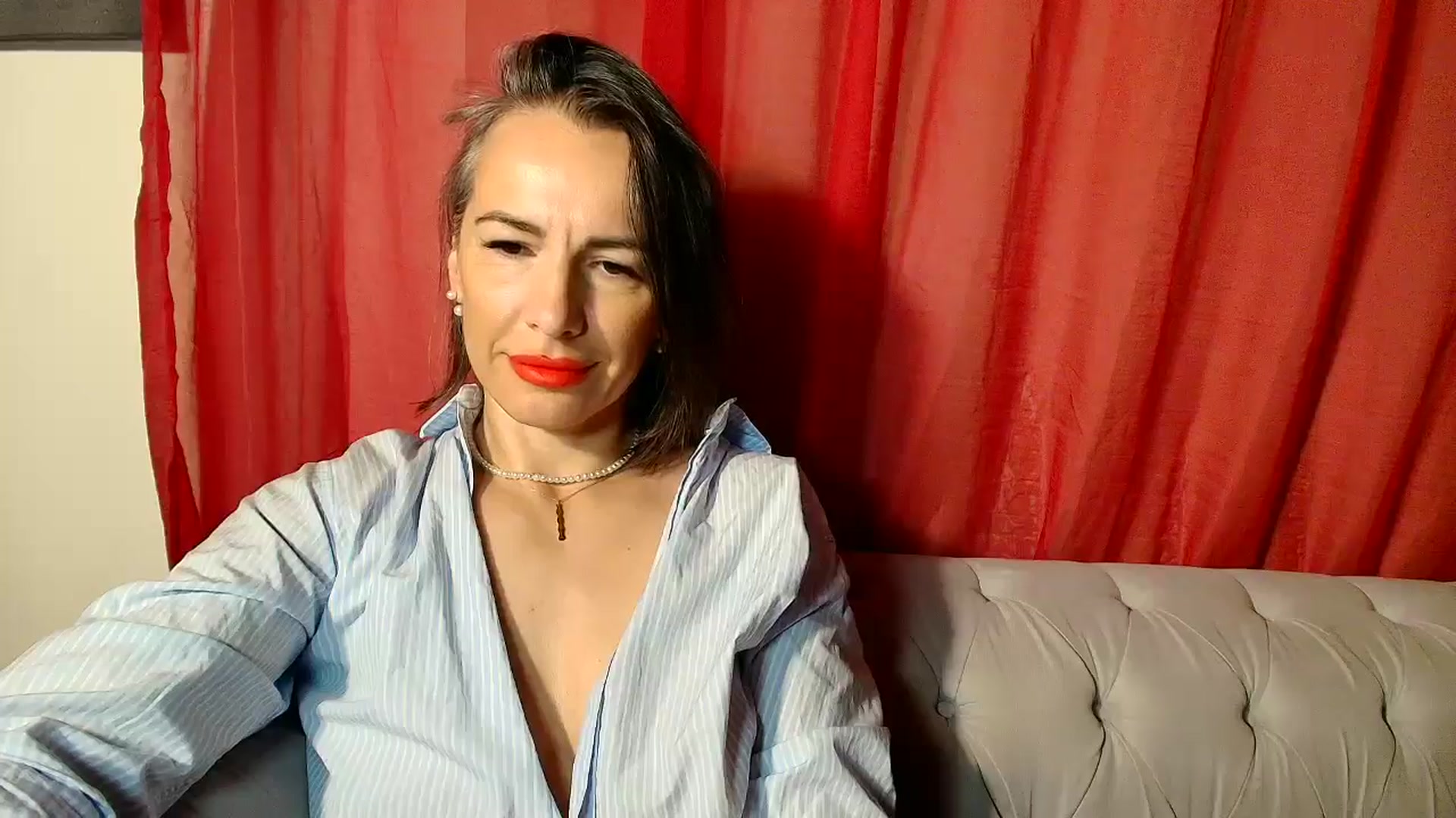 Gallery image thumbnail from Aarte_miss's myfreecams stream on, 03/15/2026, 06:38 image 10 of 20
