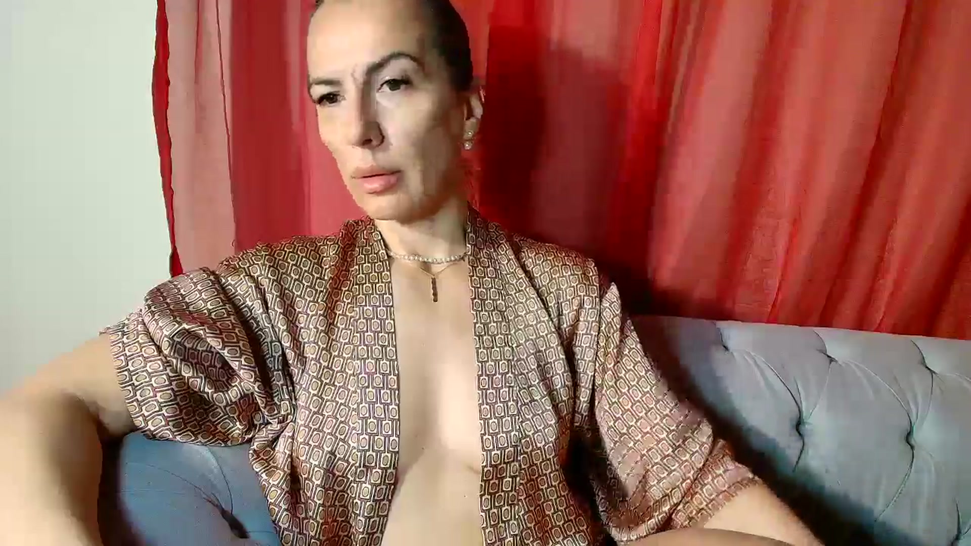 Gallery image thumbnail from Aarte_miss's myfreecams stream on, 03/22/2026, 07:10 image 6 of 20
