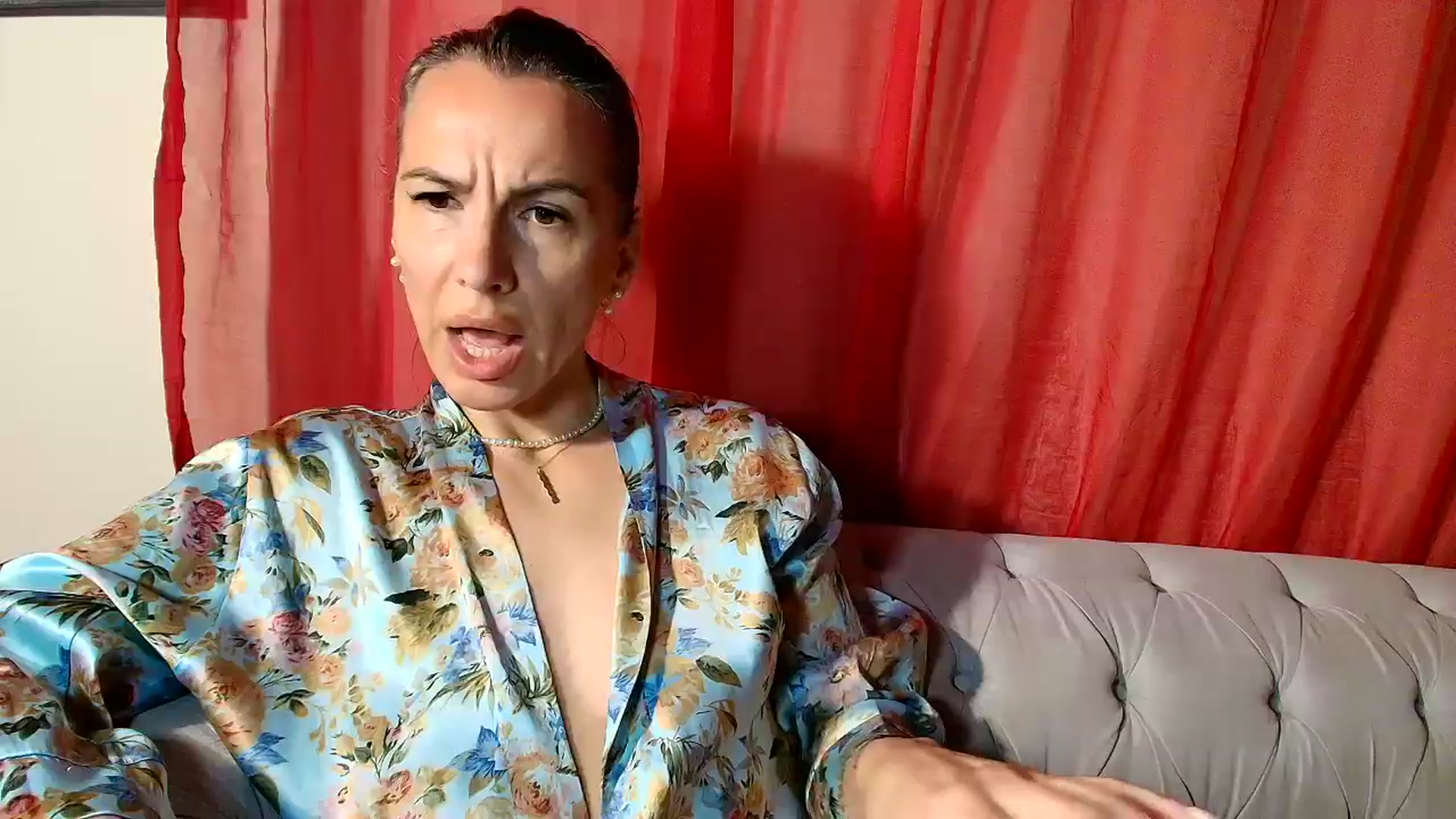 Gallery image thumbnail from Aarte_miss's myfreecams stream on, 03/25/2026, 14:50 image 1 of 20