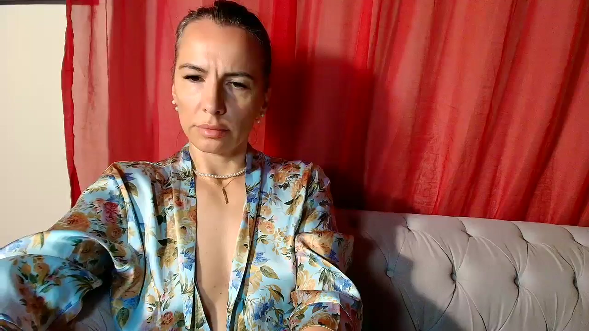 Gallery image thumbnail from Aarte_miss's myfreecams stream on, 03/25/2026, 14:50 image 11 of 20