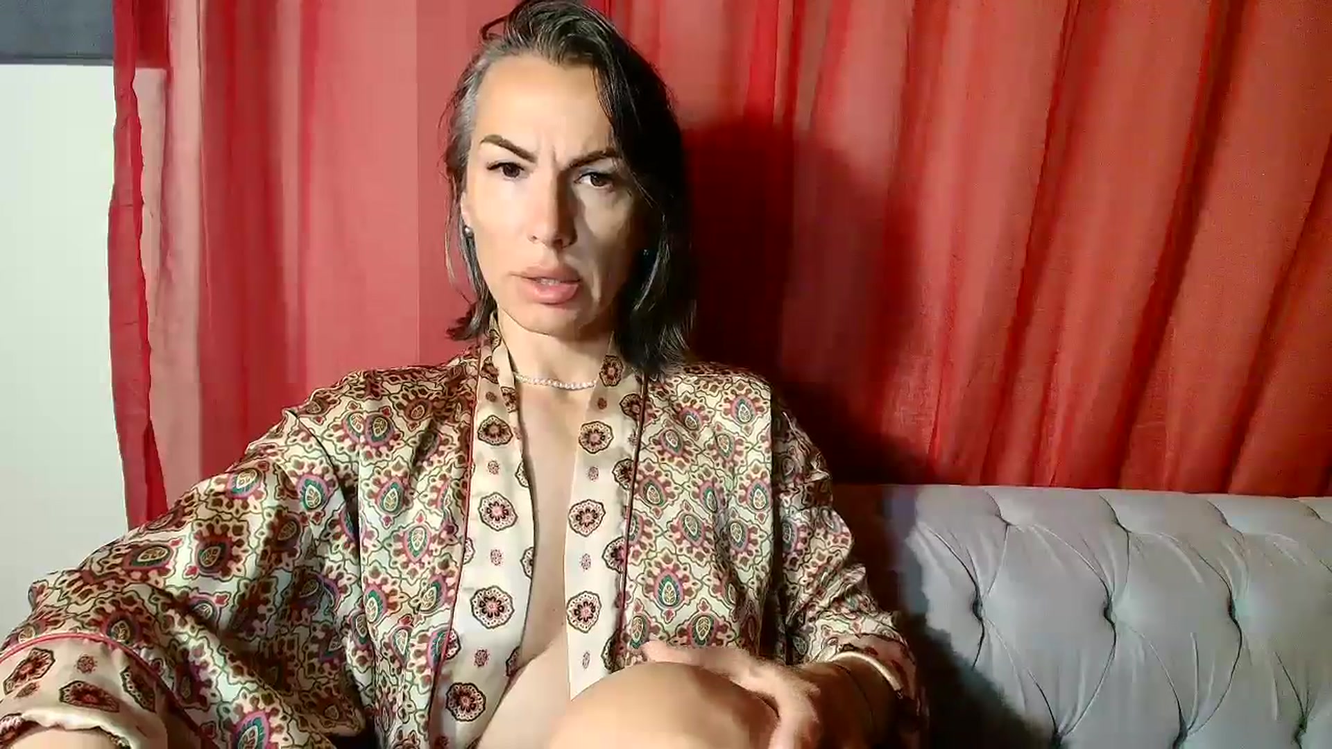 Gallery image thumbnail from Aarte_miss's myfreecams stream on, 04/07/2026, 05:10 image 2 of 20