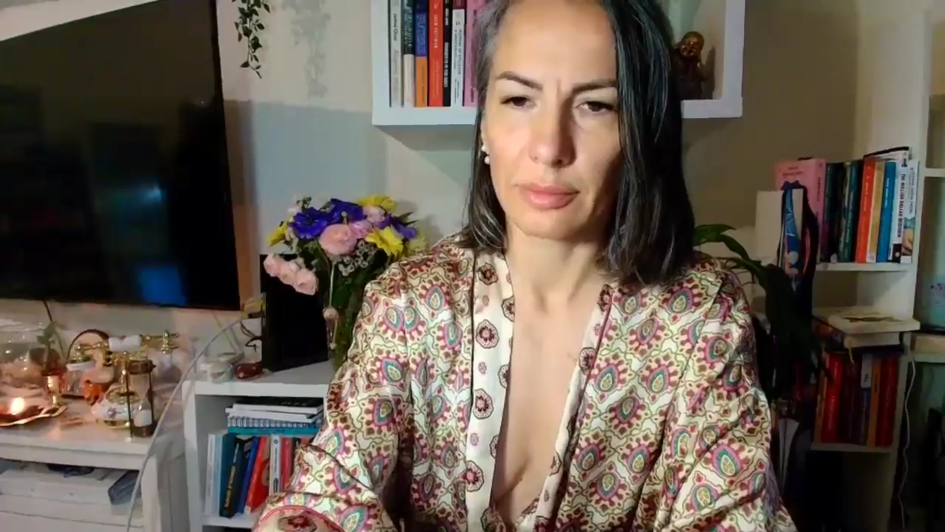 Gallery image thumbnail from Aarte_miss's myfreecams stream on, 04/19/2026, 03:33 image 20 of 20