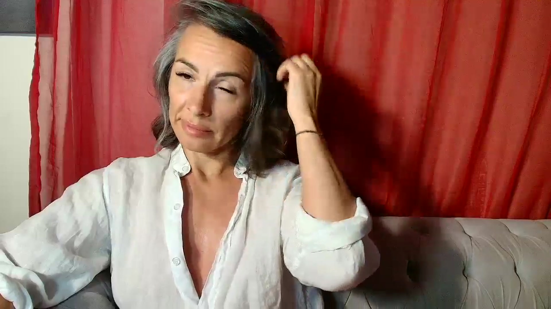 Gallery image thumbnail from Aarte_miss's myfreecams stream on, 04/29/2026, 13:14 image 2 of 20